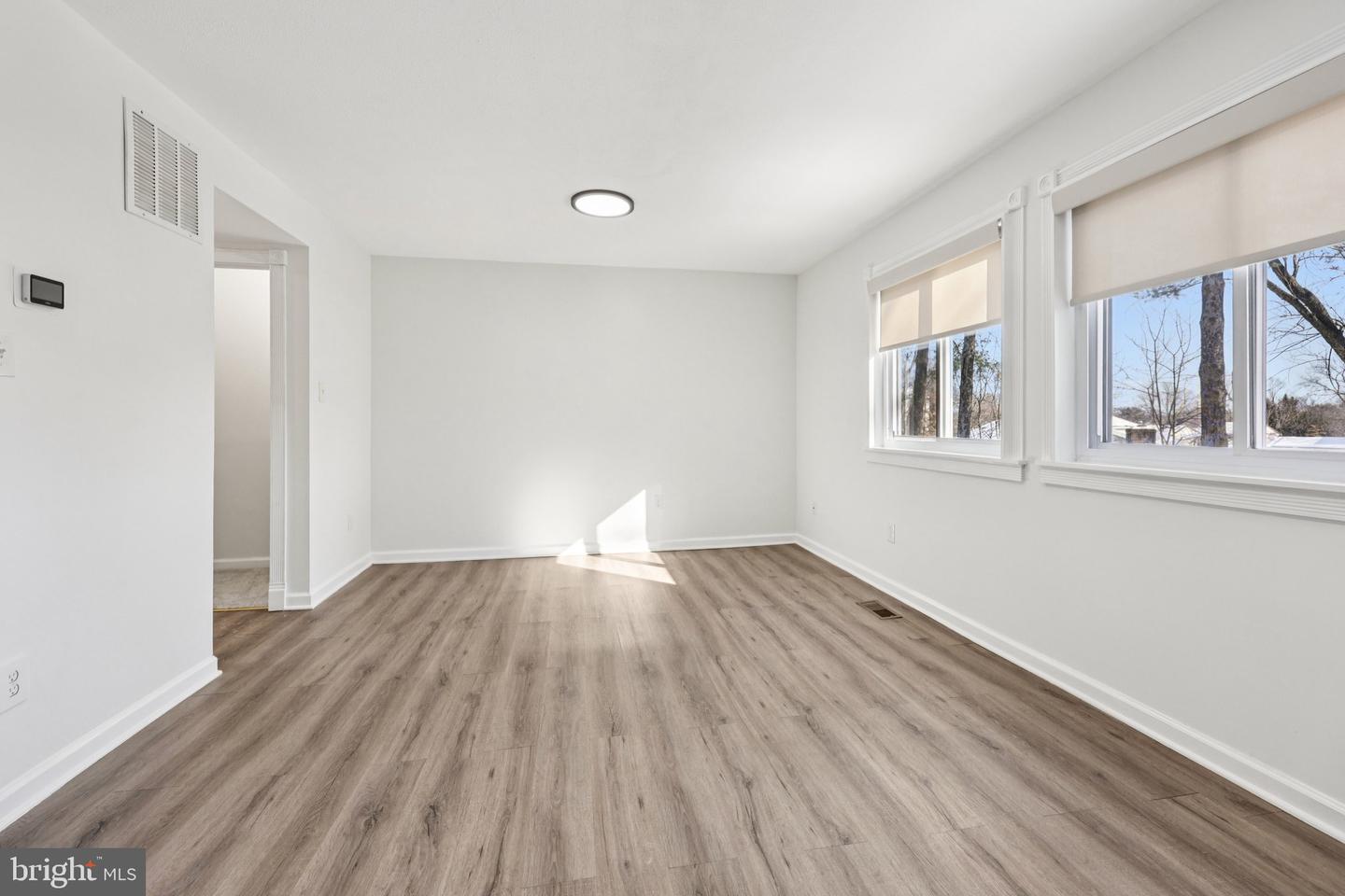 502 GILES PL, STERLING, Virginia 20164, 3 Bedrooms Bedrooms, ,3 BathroomsBathrooms,Residential,For sale,502 GILES PL,VALO2103332 MLS # VALO2103332