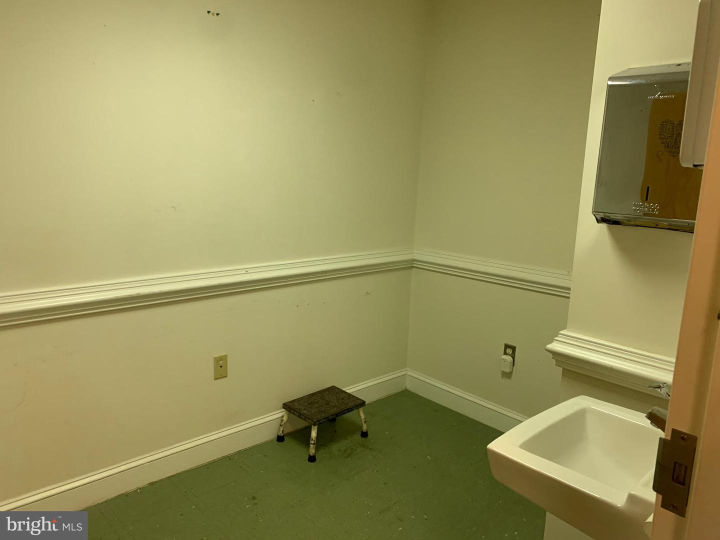 1930 MARTIN LUTHER KING JR AVE SE, WASHINGTON, District Of Columbia 20020, ,Land,For sale,1930 MARTIN LUTHER KING JR AVE SE,DCDC2243654 MLS # DCDC2243654