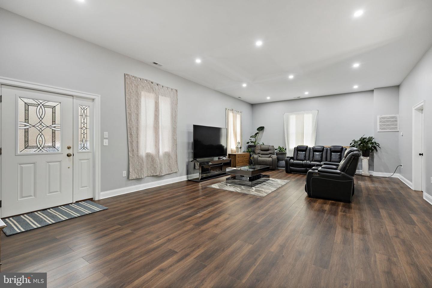 1817 SLATE MILL BRANCH RD, CHARLOTTESVILLE, Virginia 22903, 3 Bedrooms Bedrooms, ,3 BathroomsBathrooms,Residential,For sale,1817 SLATE MILL BRANCH RD,VAAB2000920 MLS # VAAB2000920 1817 SLATE MILL BRANCH RD, CHARLOTTESVILLE, Virginia 22903, 3 Bedrooms Bedrooms, ,3 BathroomsBathrooms,Residential,For sale,1817 SLATE MILL BRANCH RD,VAAB2000920 MLS # VAAB2000920