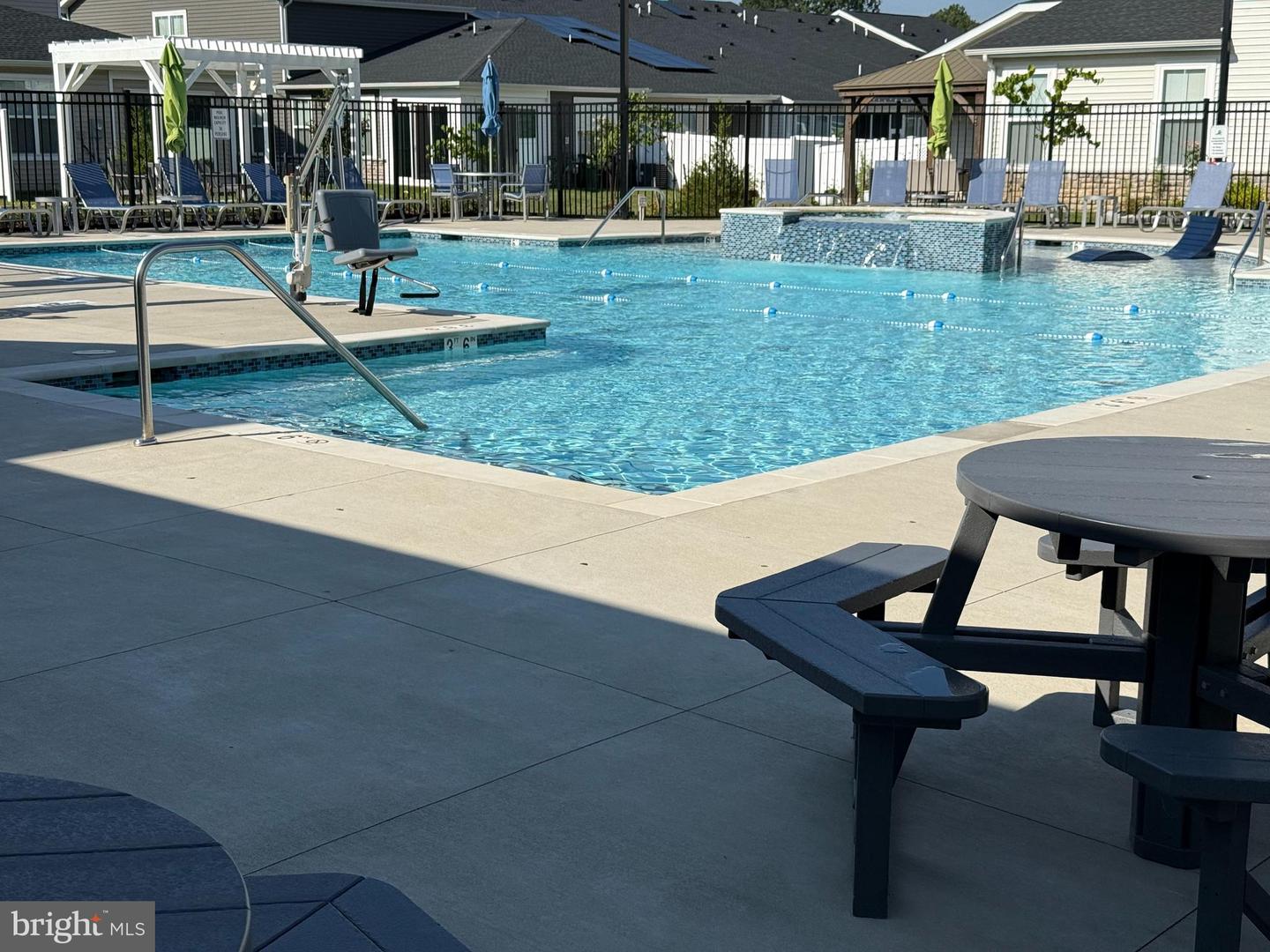 13970 ENGLEFIELD DR #303, WOODBRIDGE, Virginia 22193, 2 Bedrooms Bedrooms, 7 Rooms Rooms,2 BathroomsBathrooms,Residential,For sale,13970 ENGLEFIELD DR #303,VAPW2100186 MLS # VAPW2100186