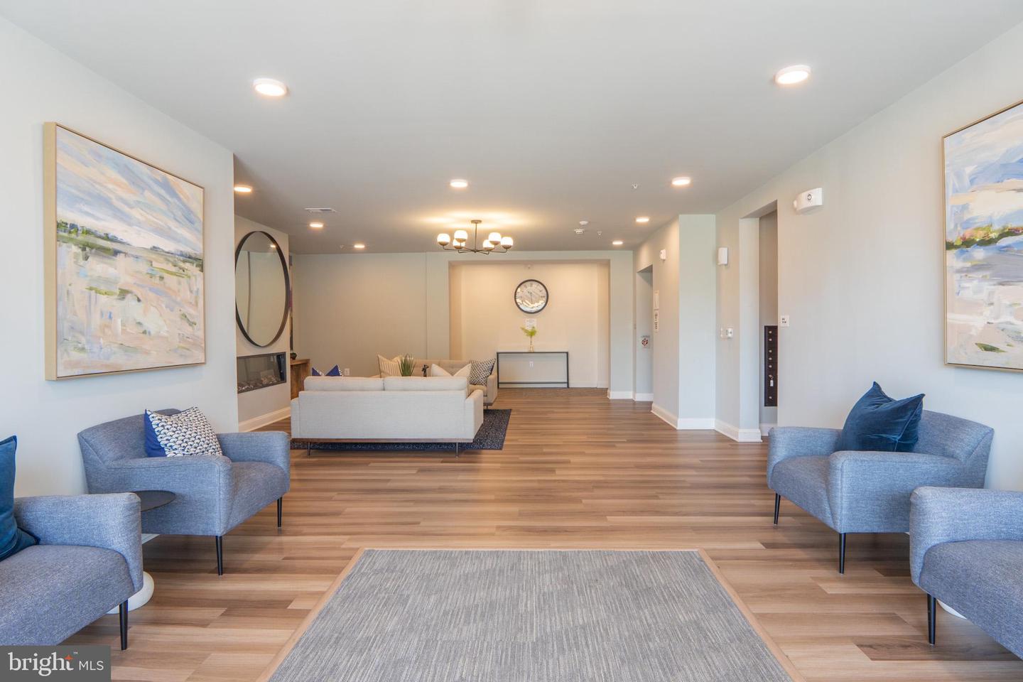 13970 ENGLEFIELD DR #303, WOODBRIDGE, Virginia 22193, 2 Bedrooms Bedrooms, 7 Rooms Rooms,2 BathroomsBathrooms,Residential,For sale,13970 ENGLEFIELD DR #303,VAPW2100186 MLS # VAPW2100186