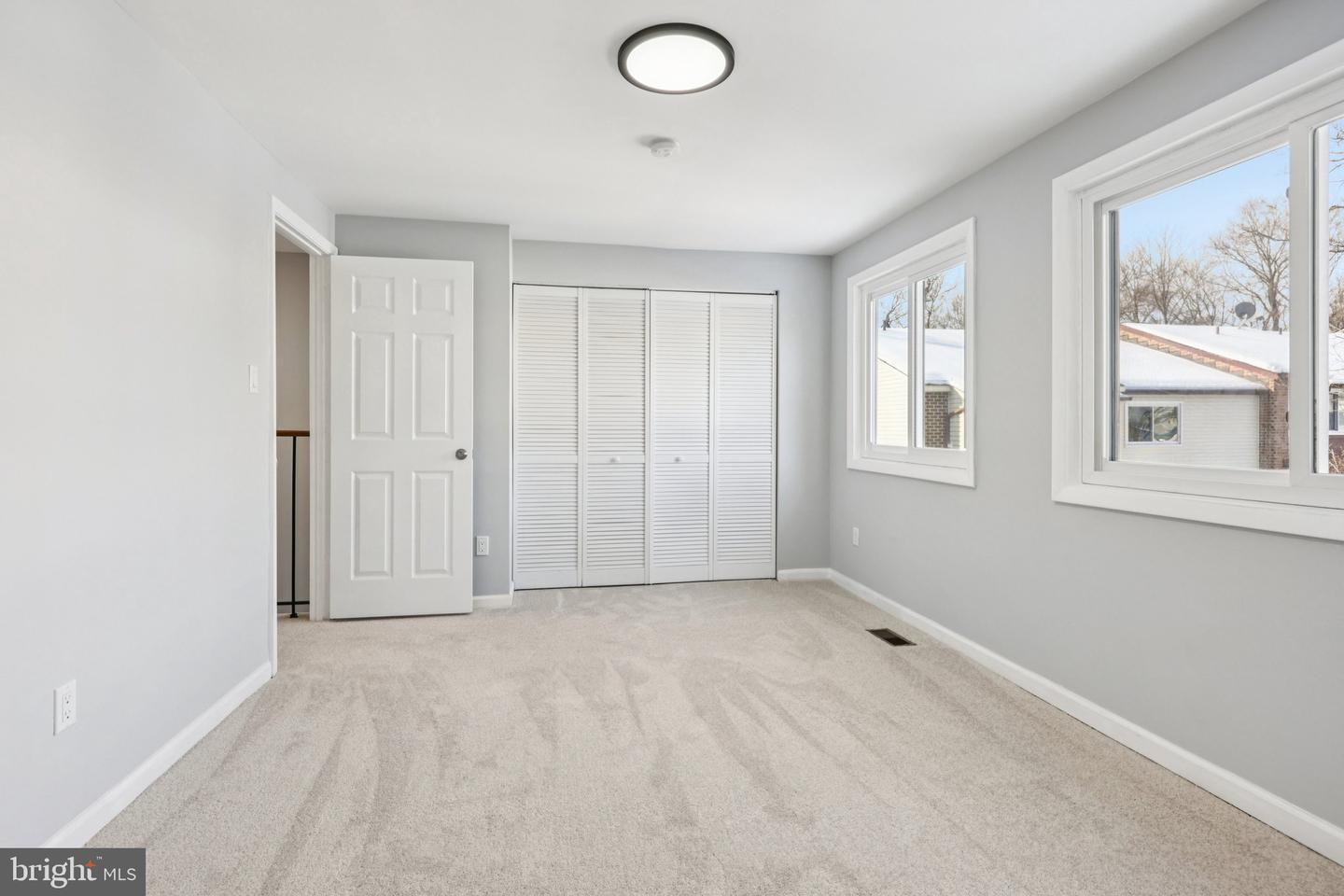 500 GILES PL, STERLING, Virginia 20164, 3 Bedrooms Bedrooms, ,3 BathroomsBathrooms,Residential,For sale,500 GILES PL,VALO2103324 MLS # VALO2103324