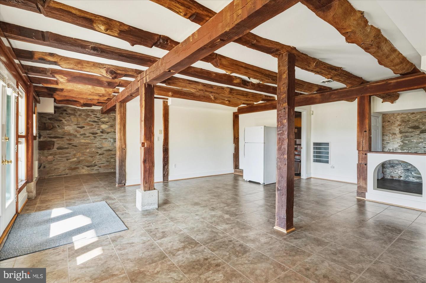 18935 YELLOW SCHOOLHOUSE RD, BLUEMONT, Virginia 20135, 5 Bedrooms Bedrooms, ,3 BathroomsBathrooms,Residential,For sale,18935 YELLOW SCHOOLHOUSE RD,VALO2107062 MLS # VALO2107062