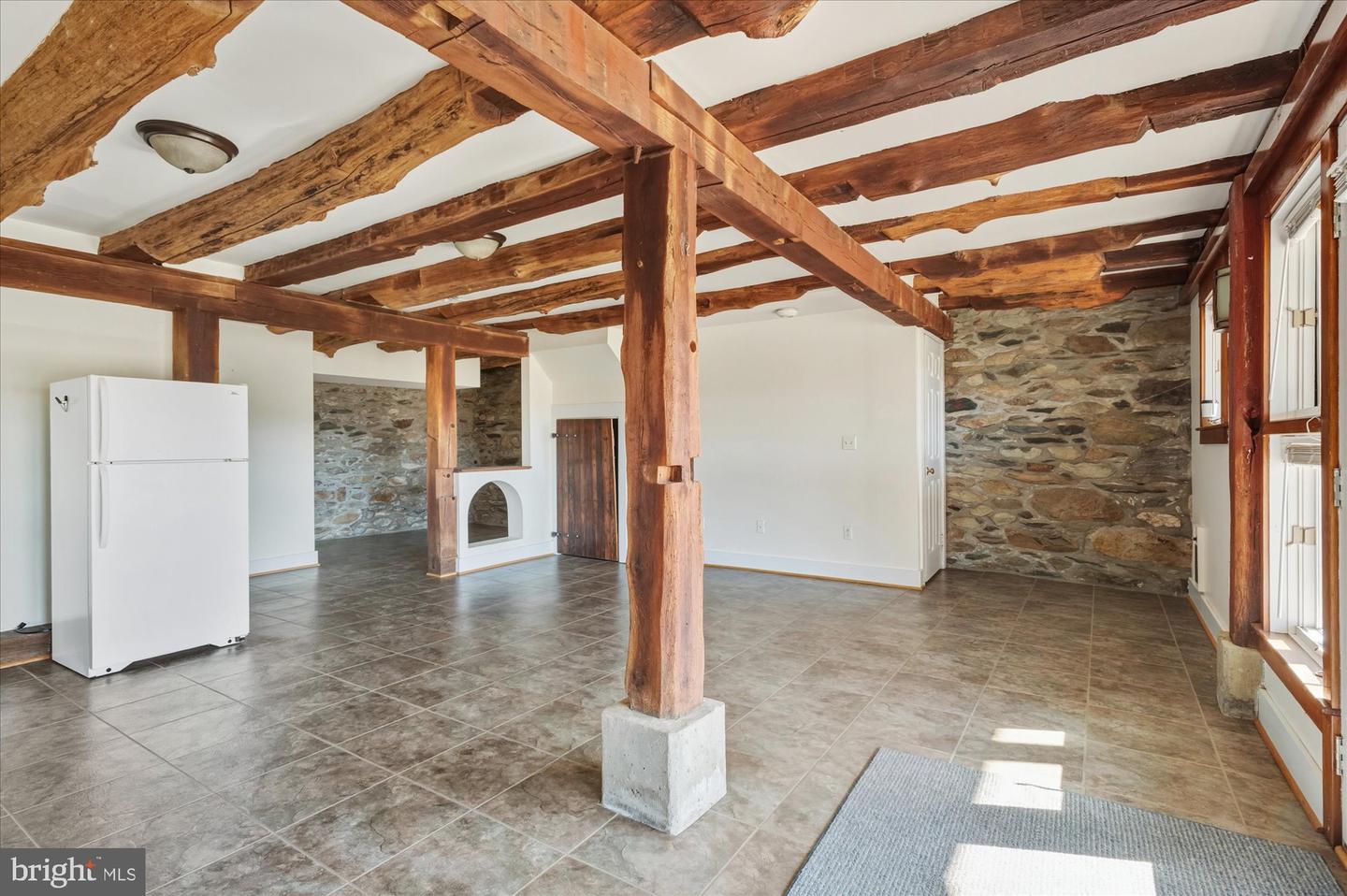 18935 YELLOW SCHOOLHOUSE RD, BLUEMONT, Virginia 20135, 5 Bedrooms Bedrooms, ,3 BathroomsBathrooms,Residential,For sale,18935 YELLOW SCHOOLHOUSE RD,VALO2107062 MLS # VALO2107062