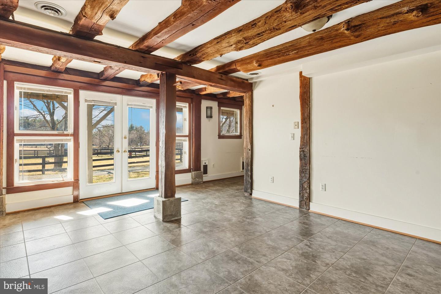 18935 YELLOW SCHOOLHOUSE RD, BLUEMONT, Virginia 20135, 5 Bedrooms Bedrooms, ,3 BathroomsBathrooms,Residential,For sale,18935 YELLOW SCHOOLHOUSE RD,VALO2107062 MLS # VALO2107062