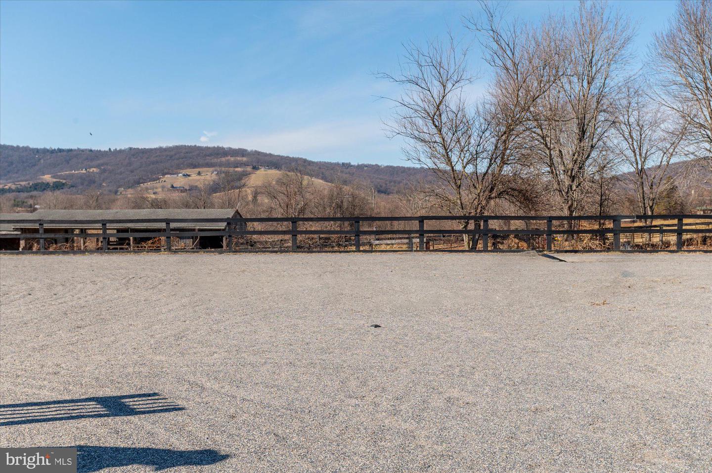 18935 YELLOW SCHOOLHOUSE RD, BLUEMONT, Virginia 20135, 5 Bedrooms Bedrooms, ,3 BathroomsBathrooms,Residential,For sale,18935 YELLOW SCHOOLHOUSE RD,VALO2107062 MLS # VALO2107062