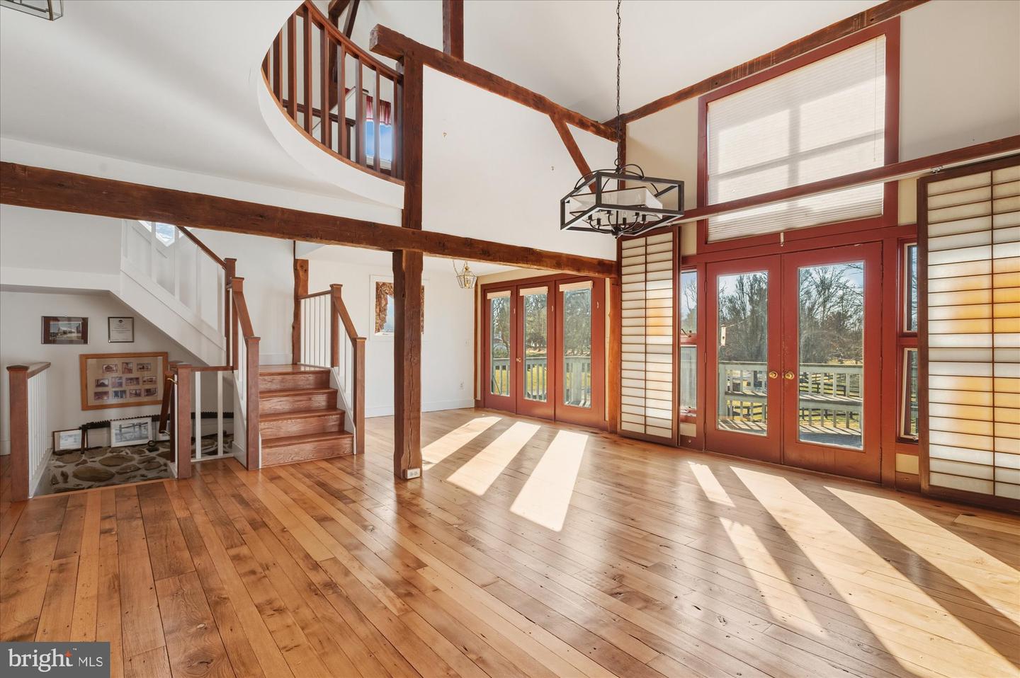 18935 YELLOW SCHOOLHOUSE RD, BLUEMONT, Virginia 20135, 5 Bedrooms Bedrooms, ,3 BathroomsBathrooms,Residential,For sale,18935 YELLOW SCHOOLHOUSE RD,VALO2107062 MLS # VALO2107062