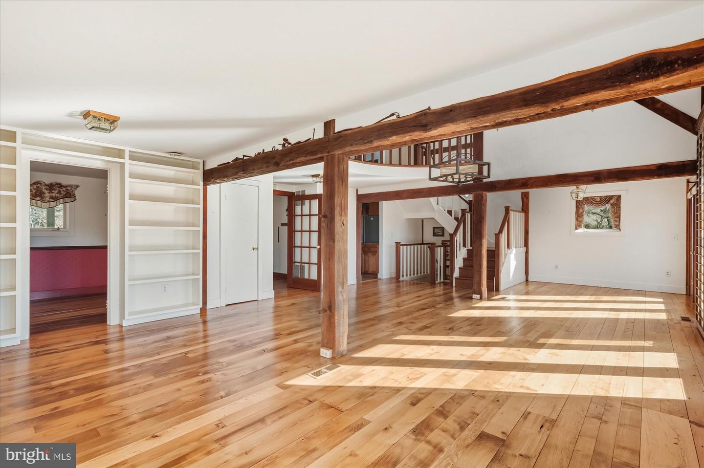 18935 YELLOW SCHOOLHOUSE RD, BLUEMONT, Virginia 20135, 5 Bedrooms Bedrooms, ,3 BathroomsBathrooms,Residential,For sale,18935 YELLOW SCHOOLHOUSE RD,VALO2107062 MLS # VALO2107062