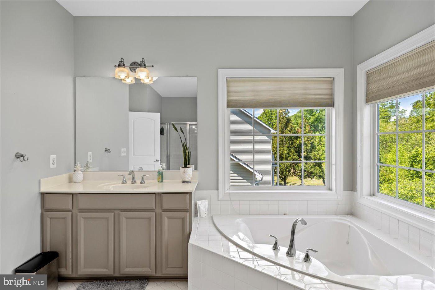 11 GARNET WAY, FREDERICKSBURG, Virginia 22405, 5 Bedrooms Bedrooms, ,2 BathroomsBathrooms,Residential,For sale,11 GARNET WAY,VAST2042942 MLS # VAST2042942