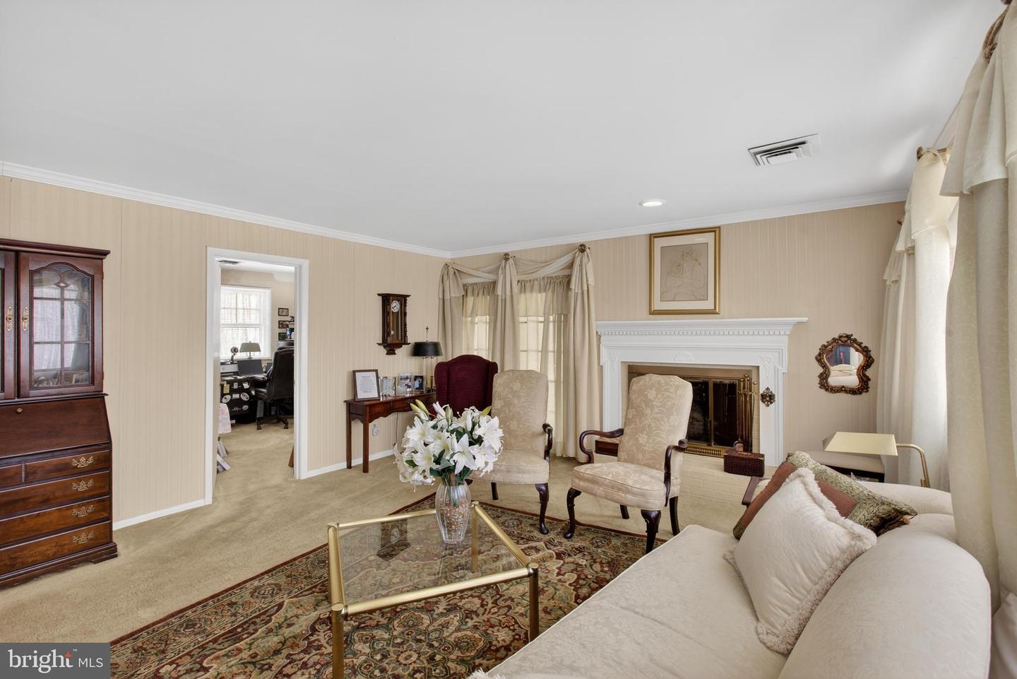 13406 COMPTON RD, CLIFTON, Virginia 20124, 4 Bedrooms Bedrooms, ,3 BathroomsBathrooms,Residential,For sale,13406 COMPTON RD,VAFX2269864 MLS # VAFX2269864 13406 COMPTON RD, CLIFTON, Virginia 20124, 4 Bedrooms Bedrooms, ,3 BathroomsBathrooms,Residential,For sale,13406 COMPTON RD,VAFX2269864 MLS # VAFX2269864