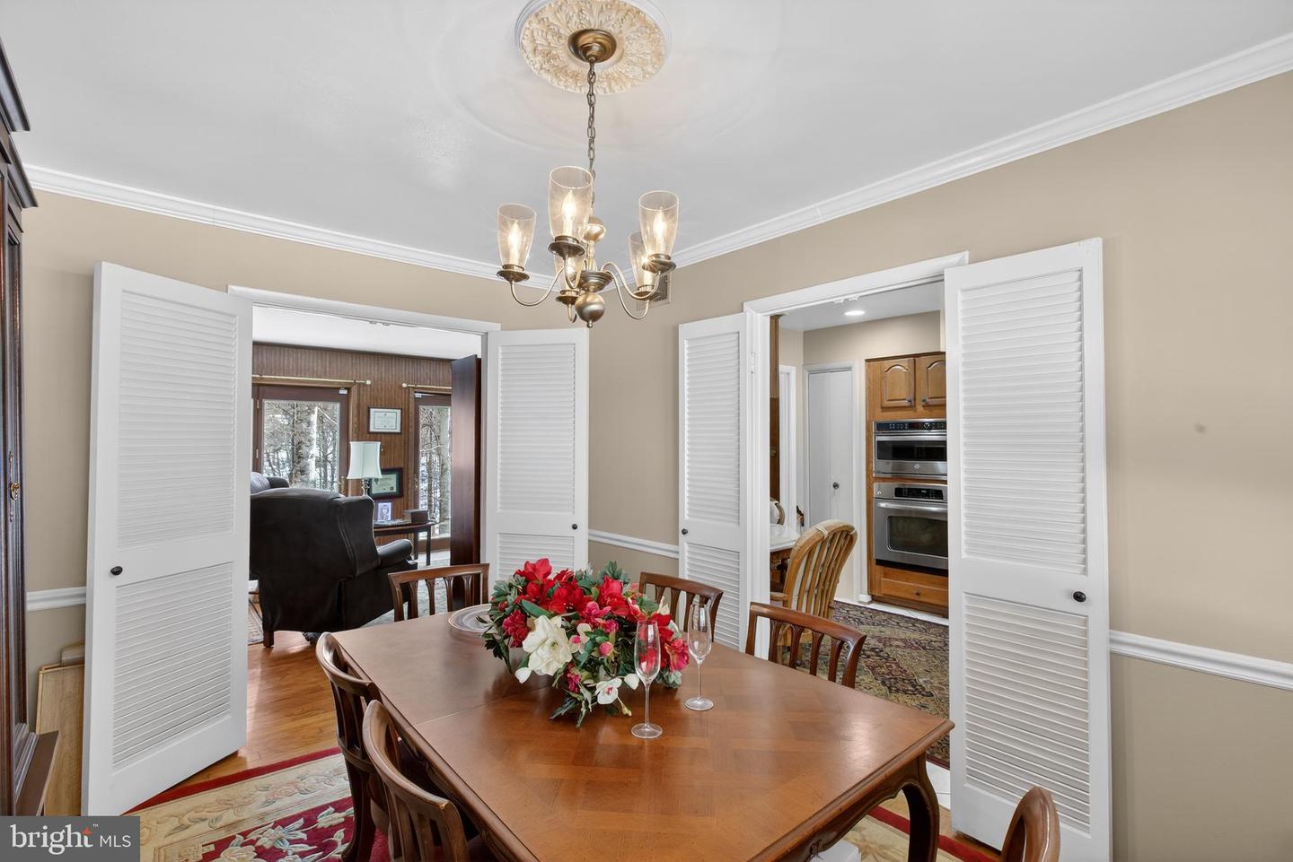 13406 COMPTON RD, CLIFTON, Virginia 20124, 4 Bedrooms Bedrooms, ,3 BathroomsBathrooms,Residential,For sale,13406 COMPTON RD,VAFX2269864 MLS # VAFX2269864 13406 COMPTON RD, CLIFTON, Virginia 20124, 4 Bedrooms Bedrooms, ,3 BathroomsBathrooms,Residential,For sale,13406 COMPTON RD,VAFX2269864 MLS # VAFX2269864