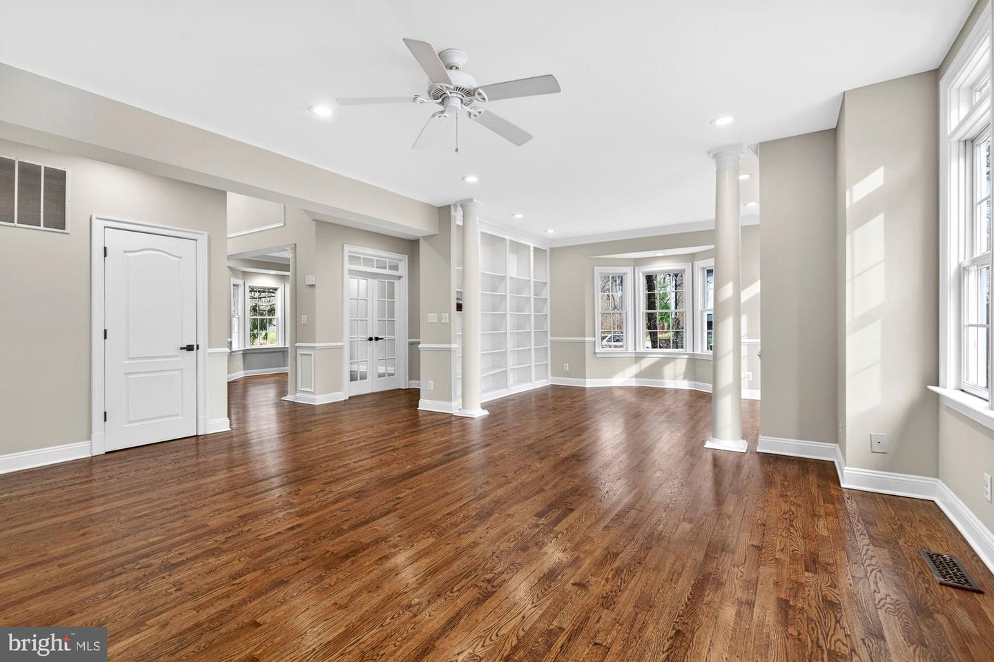 2503 EASIE ST, OAKTON, Virginia 22124, 4 Bedrooms Bedrooms, ,4 BathroomsBathrooms,Residential,For sale,2503 EASIE ST,VAFX2274238 MLS # VAFX2274238 2503 EASIE ST, OAKTON, Virginia 22124, 4 Bedrooms Bedrooms, ,4 BathroomsBathrooms,Residential,For sale,2503 EASIE ST,VAFX2274238 MLS # VAFX2274238