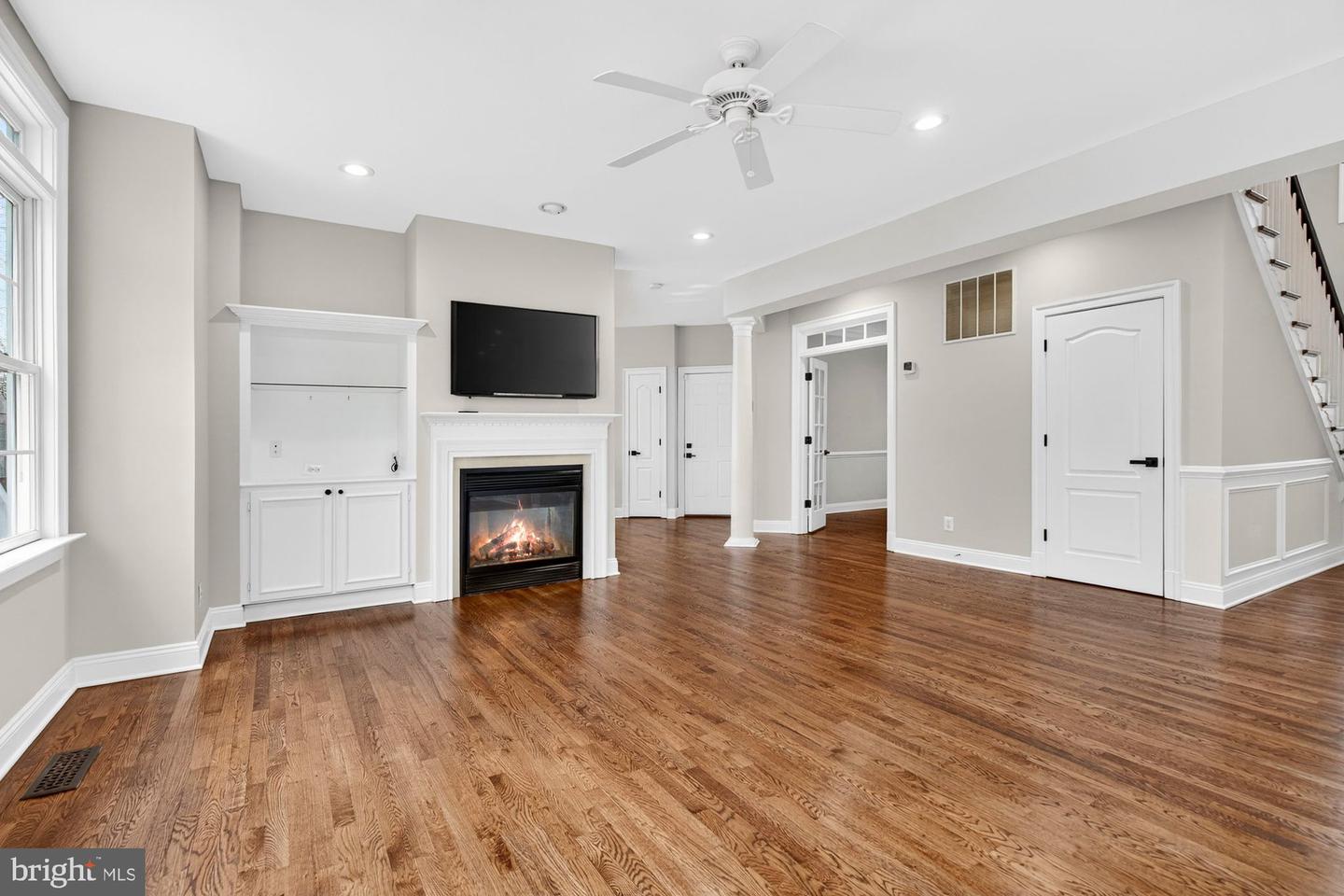 2503 EASIE ST, OAKTON, Virginia 22124, 4 Bedrooms Bedrooms, ,4 BathroomsBathrooms,Residential,For sale,2503 EASIE ST,VAFX2274238 MLS # VAFX2274238 2503 EASIE ST, OAKTON, Virginia 22124, 4 Bedrooms Bedrooms, ,4 BathroomsBathrooms,Residential,For sale,2503 EASIE ST,VAFX2274238 MLS # VAFX2274238