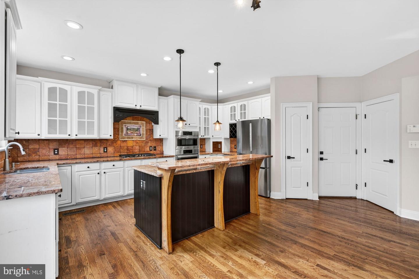 2503 EASIE ST, OAKTON, Virginia 22124, 4 Bedrooms Bedrooms, ,4 BathroomsBathrooms,Residential,For sale,2503 EASIE ST,VAFX2274238 MLS # VAFX2274238 2503 EASIE ST, OAKTON, Virginia 22124, 4 Bedrooms Bedrooms, ,4 BathroomsBathrooms,Residential,For sale,2503 EASIE ST,VAFX2274238 MLS # VAFX2274238