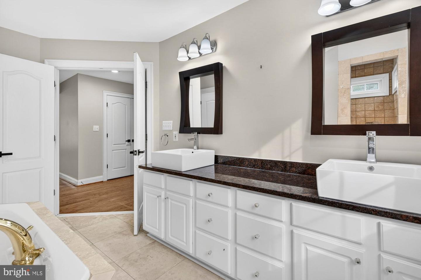 2503 EASIE ST, OAKTON, Virginia 22124, 4 Bedrooms Bedrooms, ,4 BathroomsBathrooms,Residential,For sale,2503 EASIE ST,VAFX2274238 MLS # VAFX2274238 2503 EASIE ST, OAKTON, Virginia 22124, 4 Bedrooms Bedrooms, ,4 BathroomsBathrooms,Residential,For sale,2503 EASIE ST,VAFX2274238 MLS # VAFX2274238