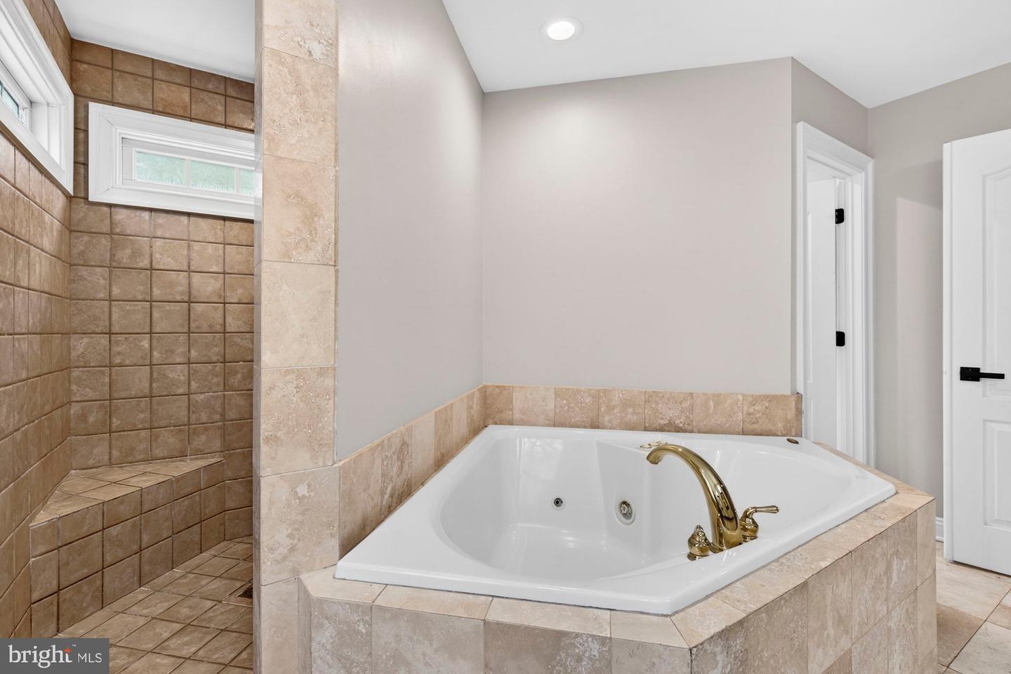 2503 EASIE ST, OAKTON, Virginia 22124, 4 Bedrooms Bedrooms, ,4 BathroomsBathrooms,Residential,For sale,2503 EASIE ST,VAFX2274238 MLS # VAFX2274238 2503 EASIE ST, OAKTON, Virginia 22124, 4 Bedrooms Bedrooms, ,4 BathroomsBathrooms,Residential,For sale,2503 EASIE ST,VAFX2274238 MLS # VAFX2274238