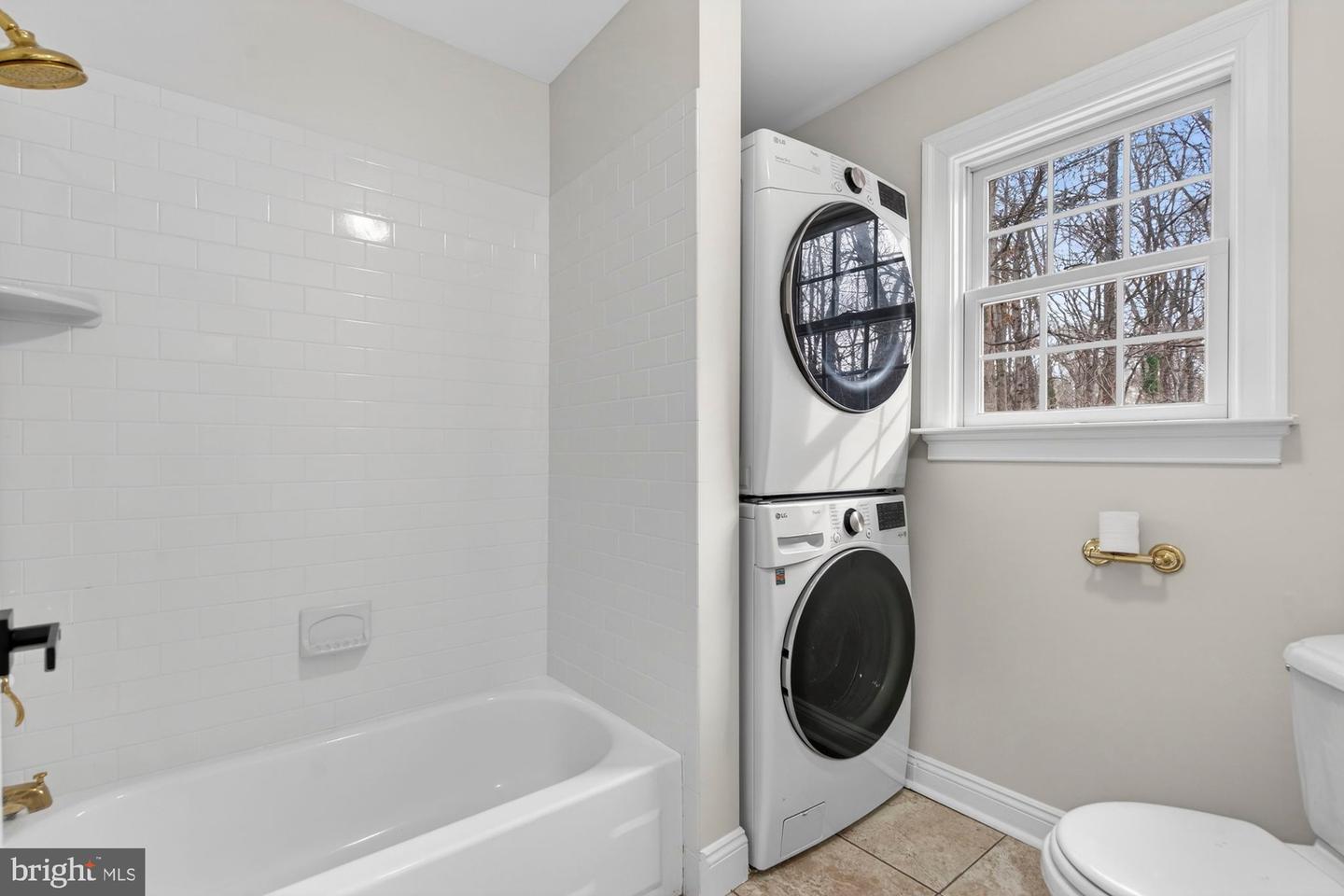 2503 EASIE ST, OAKTON, Virginia 22124, 4 Bedrooms Bedrooms, ,4 BathroomsBathrooms,Residential,For sale,2503 EASIE ST,VAFX2274238 MLS # VAFX2274238 2503 EASIE ST, OAKTON, Virginia 22124, 4 Bedrooms Bedrooms, ,4 BathroomsBathrooms,Residential,For sale,2503 EASIE ST,VAFX2274238 MLS # VAFX2274238