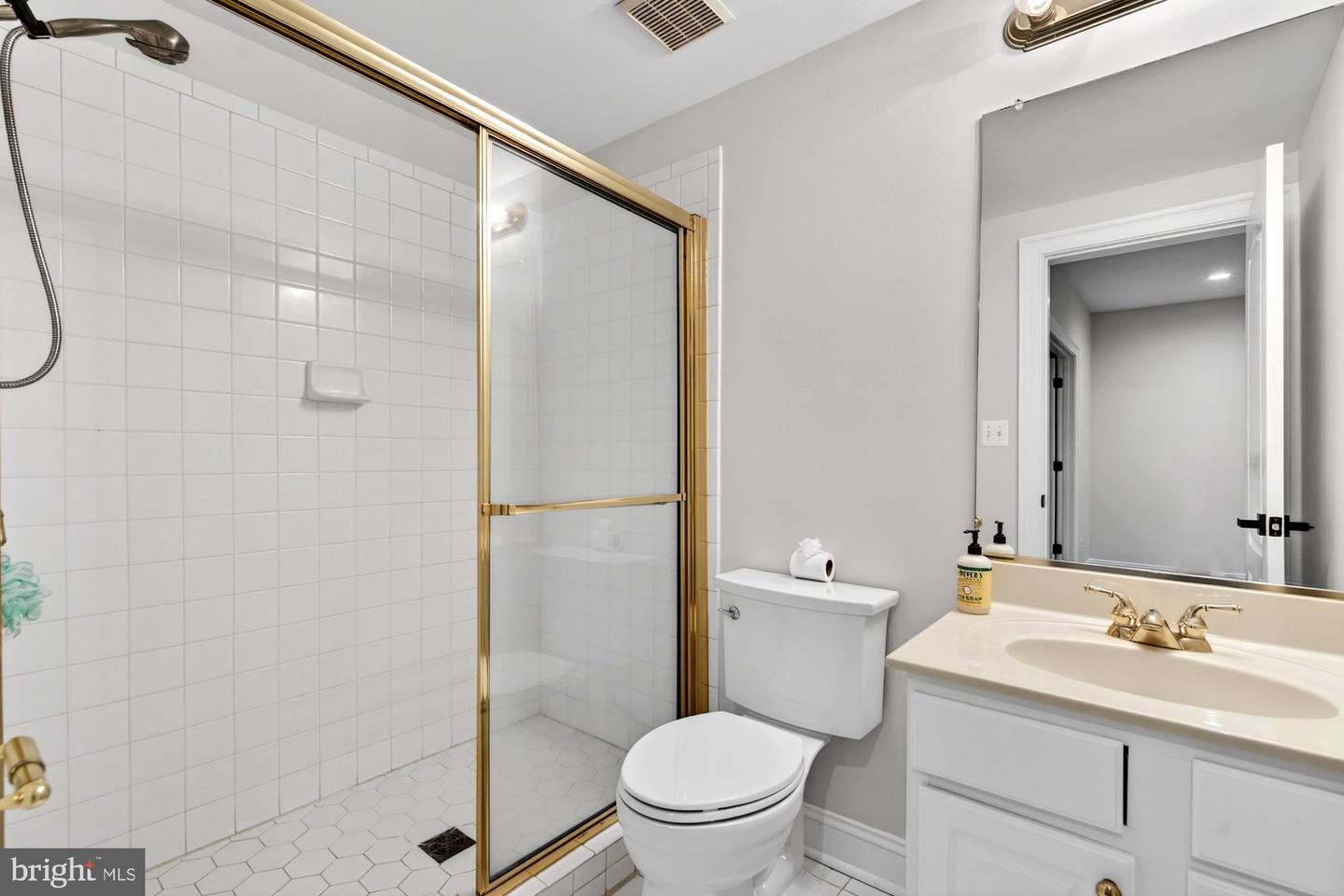 2503 EASIE ST, OAKTON, Virginia 22124, 4 Bedrooms Bedrooms, ,4 BathroomsBathrooms,Residential,For sale,2503 EASIE ST,VAFX2274238 MLS # VAFX2274238 2503 EASIE ST, OAKTON, Virginia 22124, 4 Bedrooms Bedrooms, ,4 BathroomsBathrooms,Residential,For sale,2503 EASIE ST,VAFX2274238 MLS # VAFX2274238