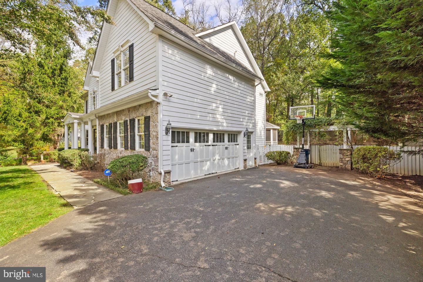 2503 EASIE ST, OAKTON, Virginia 22124, 4 Bedrooms Bedrooms, ,4 BathroomsBathrooms,Residential,For sale,2503 EASIE ST,VAFX2274238 MLS # VAFX2274238 2503 EASIE ST, OAKTON, Virginia 22124, 4 Bedrooms Bedrooms, ,4 BathroomsBathrooms,Residential,For sale,2503 EASIE ST,VAFX2274238 MLS # VAFX2274238