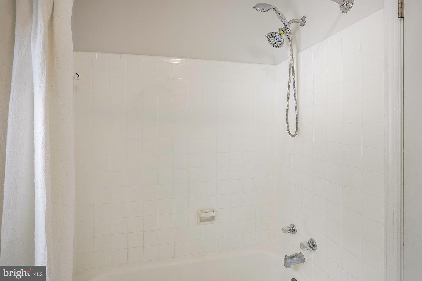 3438 N GEORGE MASON DR N, ARLINGTON, Virginia 22207, 3 Bedrooms Bedrooms, ,3 BathroomsBathrooms,Residential,For sale,3438 N GEORGE MASON DR N,VAAR2065338 MLS # VAAR2065338 3438 N GEORGE MASON DR N, ARLINGTON, Virginia 22207, 3 Bedrooms Bedrooms, ,3 BathroomsBathrooms,Residential,For sale,3438 N GEORGE MASON DR N,VAAR2065338 MLS # VAAR2065338