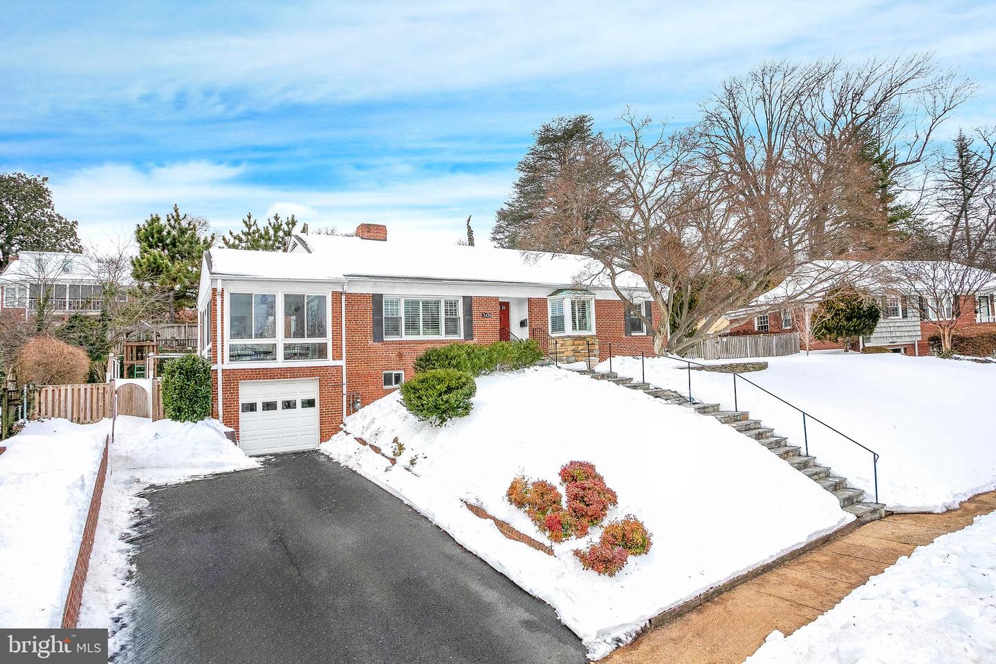 3438 N GEORGE MASON DR N, ARLINGTON, Virginia 22207, 3 Bedrooms Bedrooms, ,3 BathroomsBathrooms,Residential,For sale,3438 N GEORGE MASON DR N,VAAR2065338 MLS # VAAR2065338 3438 N GEORGE MASON DR N, ARLINGTON, Virginia 22207, 3 Bedrooms Bedrooms, ,3 BathroomsBathrooms,Residential,For sale,3438 N GEORGE MASON DR N,VAAR2065338 MLS # VAAR2065338