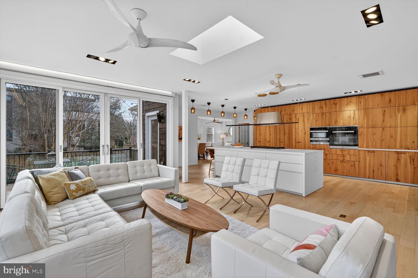 5801 POTOMAC AVE NW, WASHINGTON, District Of Columbia 20016, 5 Bedrooms Bedrooms, ,4 BathroomsBathrooms,Residential,For sale,5801 POTOMAC AVE NW,DCDC2230616 MLS # DCDC2230616