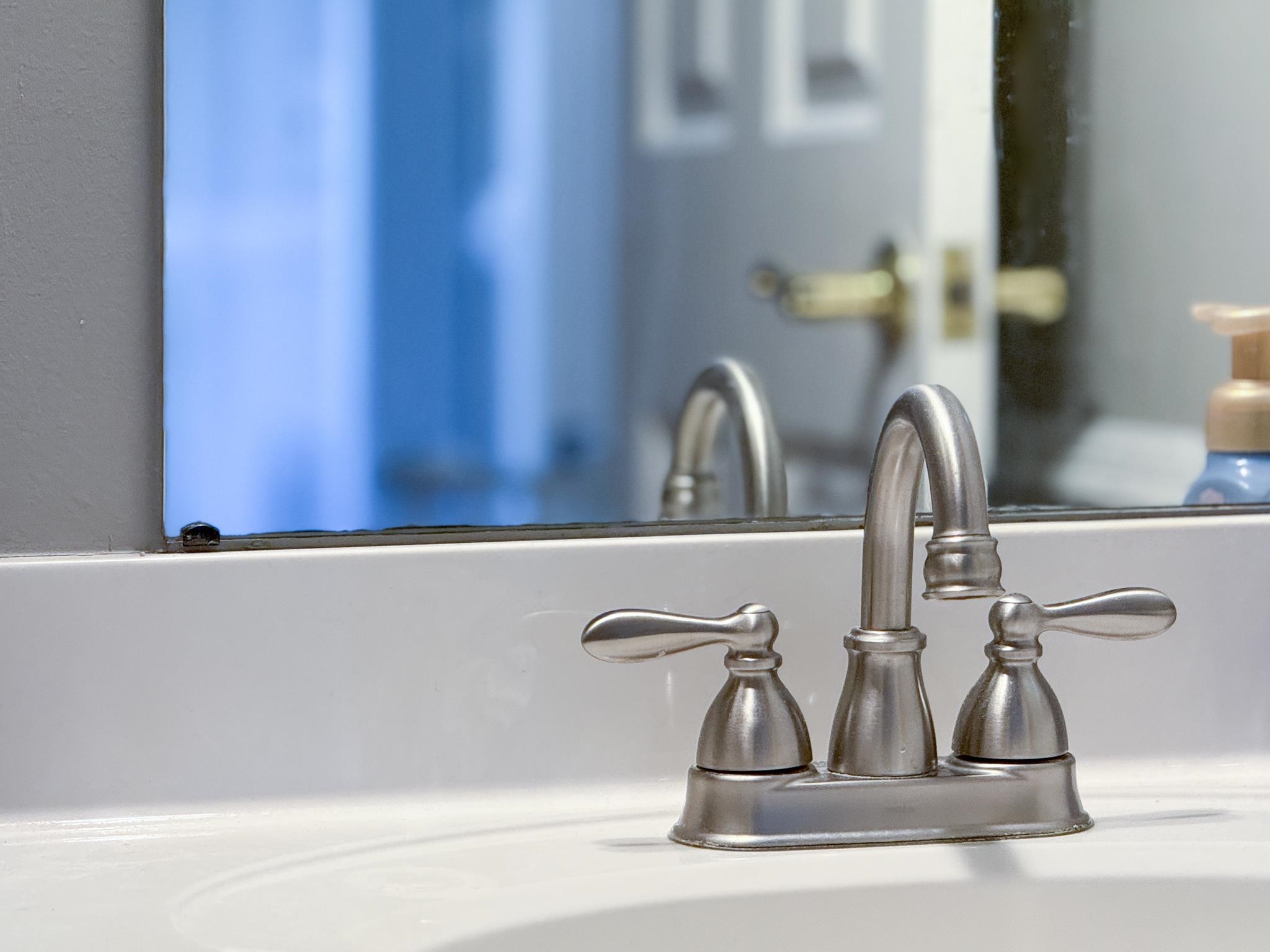 5868 FOXCROFT DR, ROCKINGHAM, Virginia 22801, 4 Bedrooms Bedrooms, ,2 BathroomsBathrooms,Residential,5868 FOXCROFT DR,672872 MLS # 672872 5868 FOXCROFT DR, ROCKINGHAM, Virginia 22801, 4 Bedrooms Bedrooms, ,2 BathroomsBathrooms,Residential,5868 FOXCROFT DR,672872 MLS # 672872