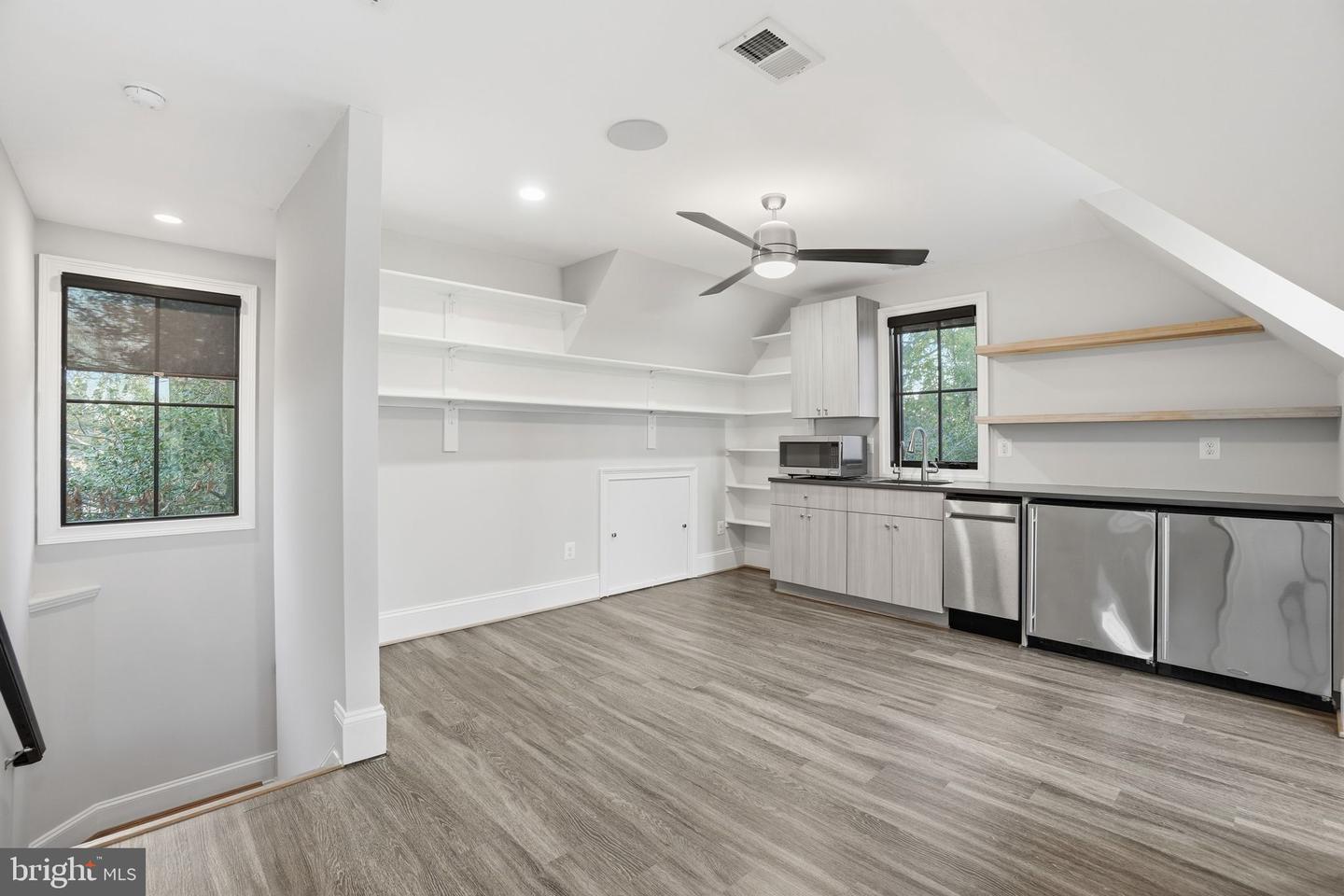 2812 24TH ST N, ARLINGTON, Virginia 22207, 6 Bedrooms Bedrooms, 14 Rooms Rooms,6 BathroomsBathrooms,Residential,For sale,2812 24TH ST N,VAAR2065934 MLS # VAAR2065934 2812 24TH ST N, ARLINGTON, Virginia 22207, 6 Bedrooms Bedrooms, 14 Rooms Rooms,6 BathroomsBathrooms,Residential,For sale,2812 24TH ST N,VAAR2065934 MLS # VAAR2065934