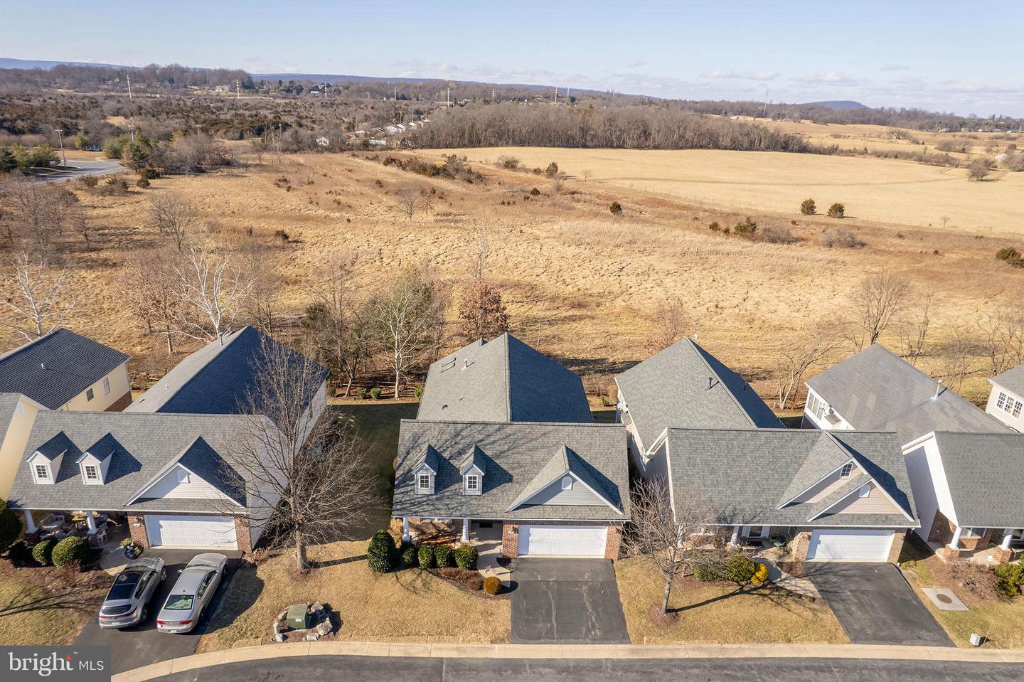 202 BUTTERSCOTCH CT, WINCHESTER, Virginia 22602, 3 Bedrooms Bedrooms, ,3 BathroomsBathrooms,Residential,For sale,202 BUTTERSCOTCH CT,VAFV2038036 MLS # VAFV2038036