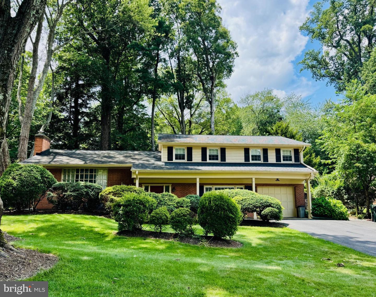 3312 MIDLAND RD, FAIRFAX, Virginia 22031, 4 Bedrooms Bedrooms, ,3 BathroomsBathrooms,Residential,For sale,3312 MIDLAND RD,VAFX2279396 MLS # VAFX2279396 3312 MIDLAND RD, FAIRFAX, Virginia 22031, 4 Bedrooms Bedrooms, ,3 BathroomsBathrooms,Residential,For sale,3312 MIDLAND RD,VAFX2279396 MLS # VAFX2279396
