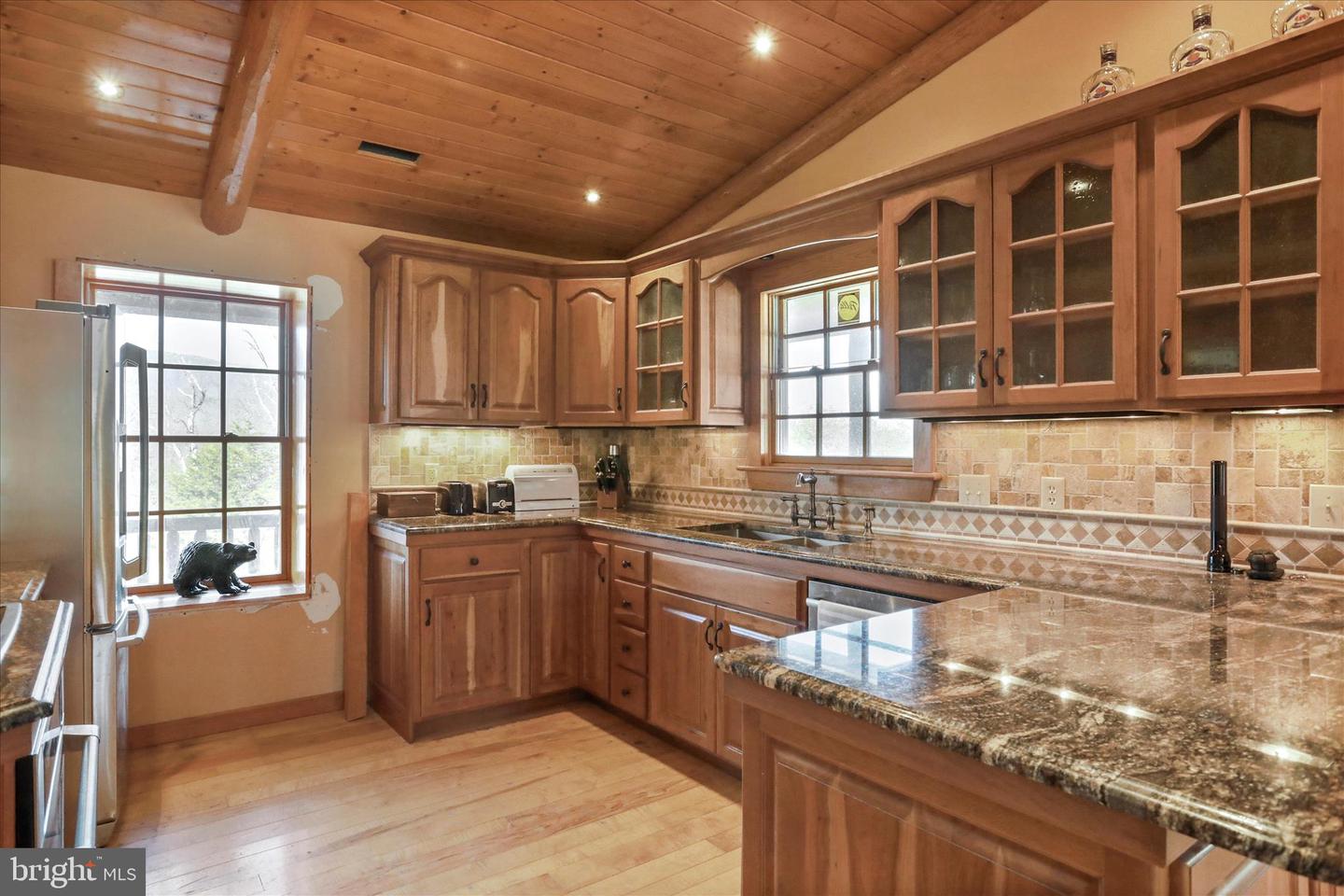 4520 SAINT DAVIDS CHURCH RD, FORT VALLEY, Virginia 22652, 3 Bedrooms Bedrooms, 9 Rooms Rooms,2 BathroomsBathrooms,Residential,For sale,4520 SAINT DAVIDS CHURCH RD,VASH2013060 MLS # VASH2013060