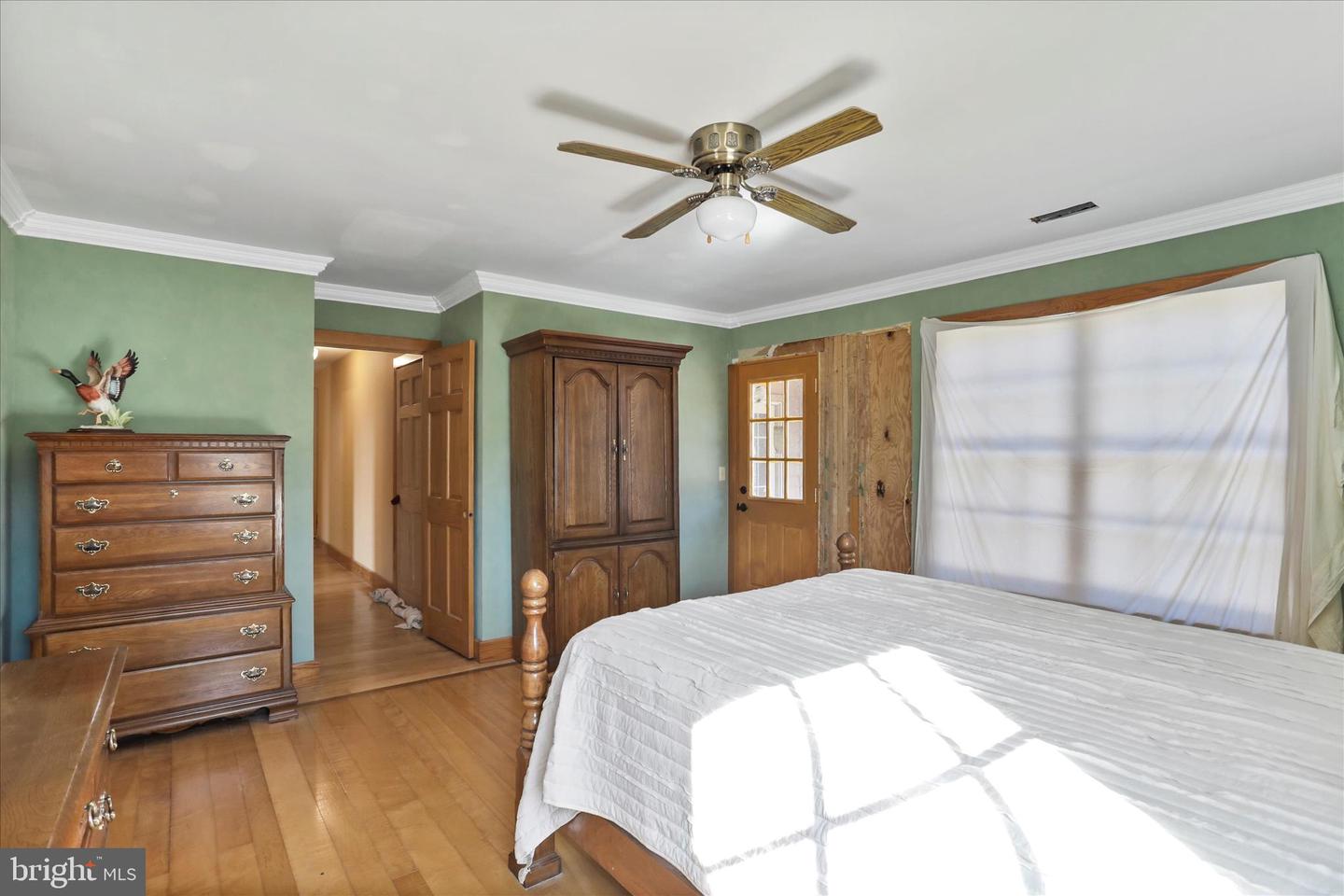 4520 SAINT DAVIDS CHURCH RD, FORT VALLEY, Virginia 22652, 3 Bedrooms Bedrooms, 9 Rooms Rooms,2 BathroomsBathrooms,Residential,For sale,4520 SAINT DAVIDS CHURCH RD,VASH2013060 MLS # VASH2013060