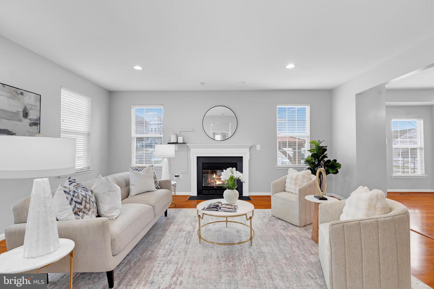 17397 TEDLER CIR, ROUND HILL, Virginia 20141, 5 Bedrooms Bedrooms, ,3 BathroomsBathrooms,Residential,For sale,17397 TEDLER CIR,VALO2111986 MLS # VALO2111986 17397 TEDLER CIR, ROUND HILL, Virginia 20141, 5 Bedrooms Bedrooms, ,3 BathroomsBathrooms,Residential,For sale,17397 TEDLER CIR,VALO2111986 MLS # VALO2111986