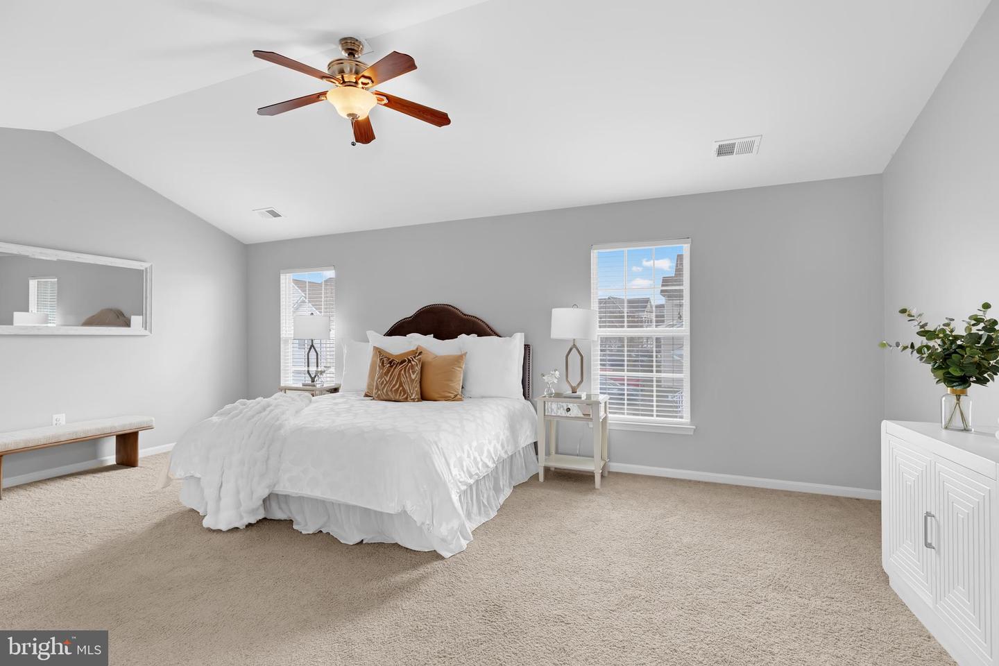 17397 TEDLER CIR, ROUND HILL, Virginia 20141, 5 Bedrooms Bedrooms, ,3 BathroomsBathrooms,Residential,For sale,17397 TEDLER CIR,VALO2111986 MLS # VALO2111986 17397 TEDLER CIR, ROUND HILL, Virginia 20141, 5 Bedrooms Bedrooms, ,3 BathroomsBathrooms,Residential,For sale,17397 TEDLER CIR,VALO2111986 MLS # VALO2111986