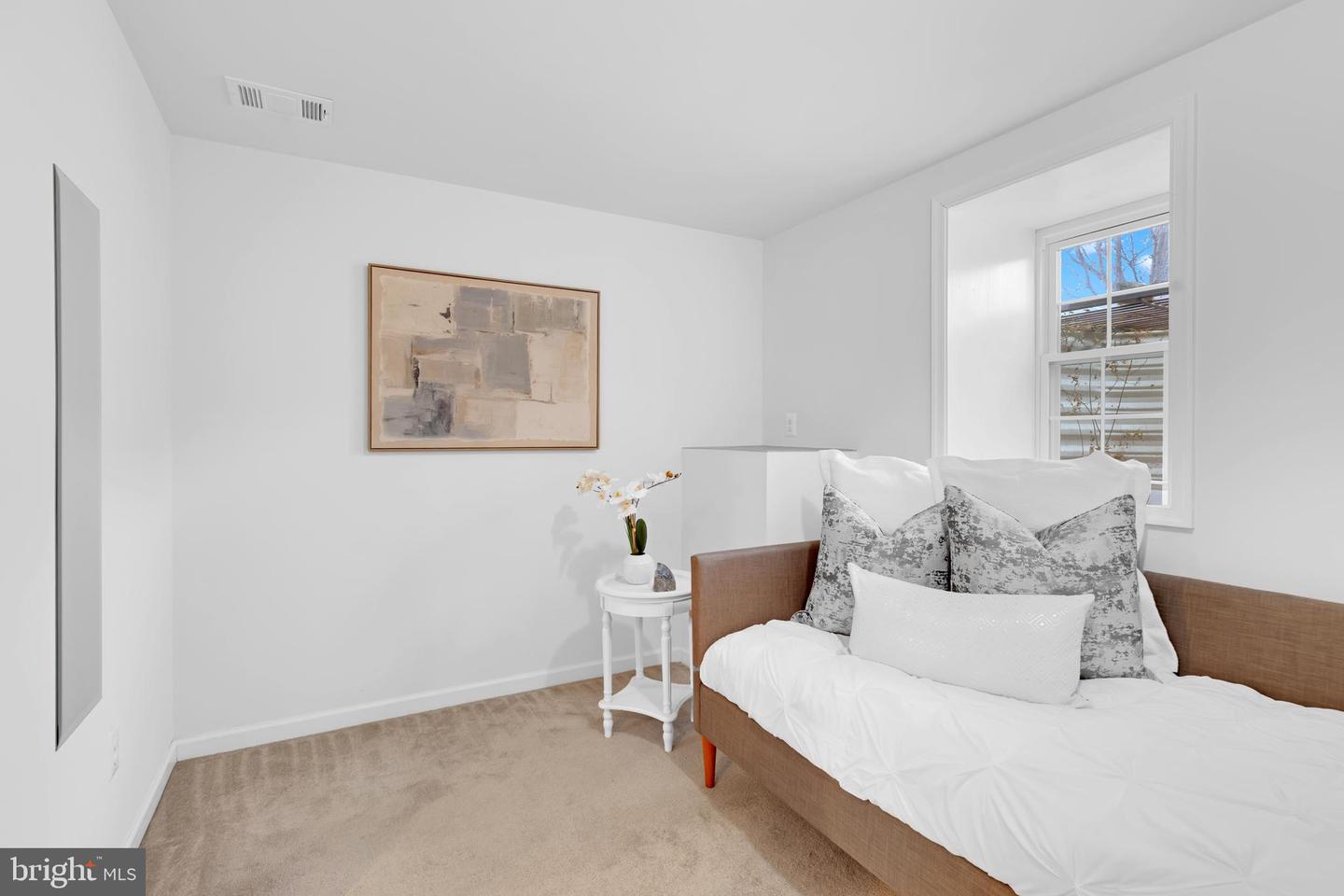 17397 TEDLER CIR, ROUND HILL, Virginia 20141, 5 Bedrooms Bedrooms, ,3 BathroomsBathrooms,Residential,For sale,17397 TEDLER CIR,VALO2111986 MLS # VALO2111986 17397 TEDLER CIR, ROUND HILL, Virginia 20141, 5 Bedrooms Bedrooms, ,3 BathroomsBathrooms,Residential,For sale,17397 TEDLER CIR,VALO2111986 MLS # VALO2111986