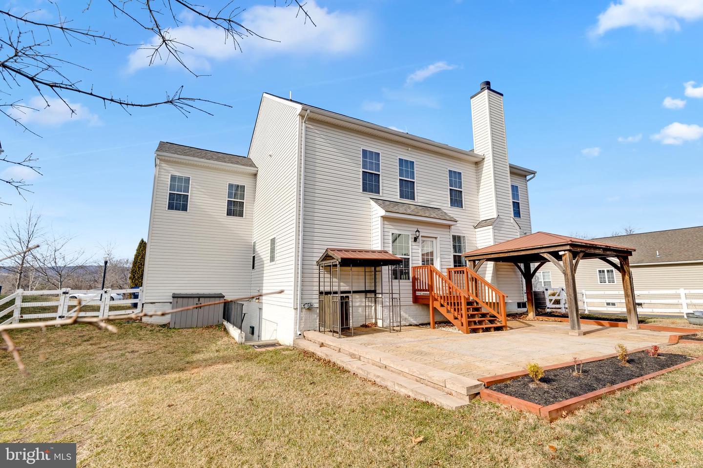 17397 TEDLER CIR, ROUND HILL, Virginia 20141, 5 Bedrooms Bedrooms, ,3 BathroomsBathrooms,Residential,For sale,17397 TEDLER CIR,VALO2111986 MLS # VALO2111986 17397 TEDLER CIR, ROUND HILL, Virginia 20141, 5 Bedrooms Bedrooms, ,3 BathroomsBathrooms,Residential,For sale,17397 TEDLER CIR,VALO2111986 MLS # VALO2111986