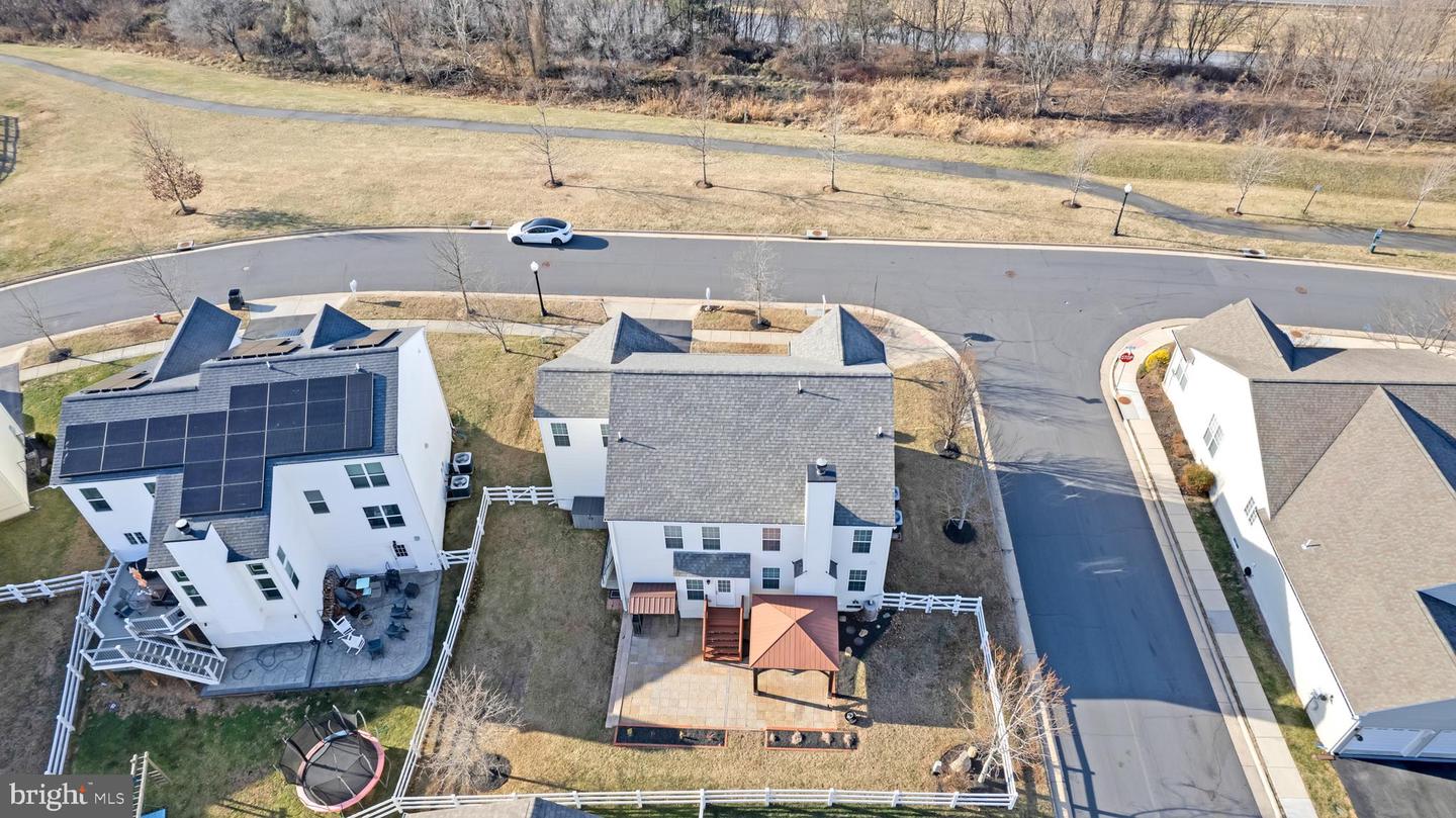 17397 TEDLER CIR, ROUND HILL, Virginia 20141, 5 Bedrooms Bedrooms, ,3 BathroomsBathrooms,Residential,For sale,17397 TEDLER CIR,VALO2111986 MLS # VALO2111986 17397 TEDLER CIR, ROUND HILL, Virginia 20141, 5 Bedrooms Bedrooms, ,3 BathroomsBathrooms,Residential,For sale,17397 TEDLER CIR,VALO2111986 MLS # VALO2111986