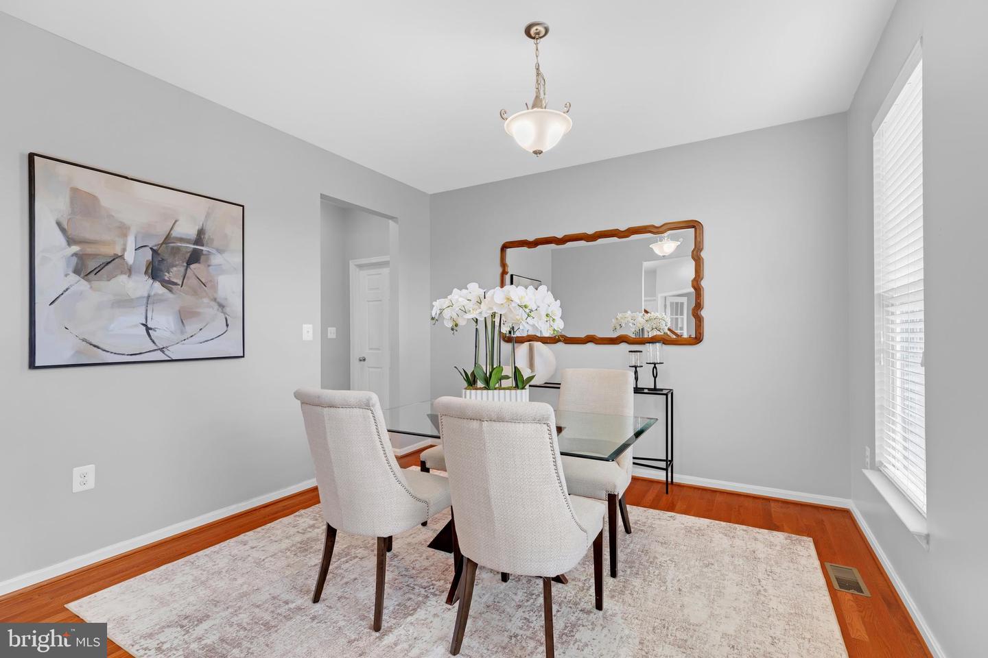 17397 TEDLER CIR, ROUND HILL, Virginia 20141, 5 Bedrooms Bedrooms, ,3 BathroomsBathrooms,Residential,For sale,17397 TEDLER CIR,VALO2111986 MLS # VALO2111986 17397 TEDLER CIR, ROUND HILL, Virginia 20141, 5 Bedrooms Bedrooms, ,3 BathroomsBathrooms,Residential,For sale,17397 TEDLER CIR,VALO2111986 MLS # VALO2111986