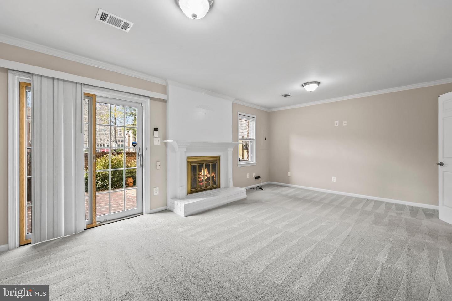 1104 N VERMONT ST, ARLINGTON, Virginia 22201, 4 Bedrooms Bedrooms, ,3 BathroomsBathrooms,Residential,For sale,1104 N VERMONT ST,VAAR2066730 MLS # VAAR2066730 1104 N VERMONT ST, ARLINGTON, Virginia 22201, 4 Bedrooms Bedrooms, ,3 BathroomsBathrooms,Residential,For sale,1104 N VERMONT ST,VAAR2066730 MLS # VAAR2066730