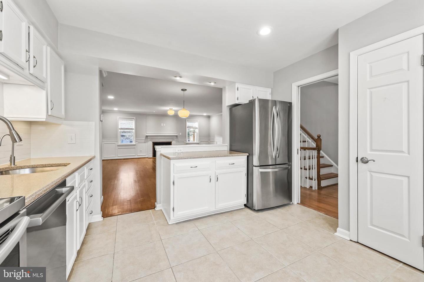 1104 N VERMONT ST, ARLINGTON, Virginia 22201, 4 Bedrooms Bedrooms, ,3 BathroomsBathrooms,Residential,For sale,1104 N VERMONT ST,VAAR2066730 MLS # VAAR2066730 1104 N VERMONT ST, ARLINGTON, Virginia 22201, 4 Bedrooms Bedrooms, ,3 BathroomsBathrooms,Residential,For sale,1104 N VERMONT ST,VAAR2066730 MLS # VAAR2066730