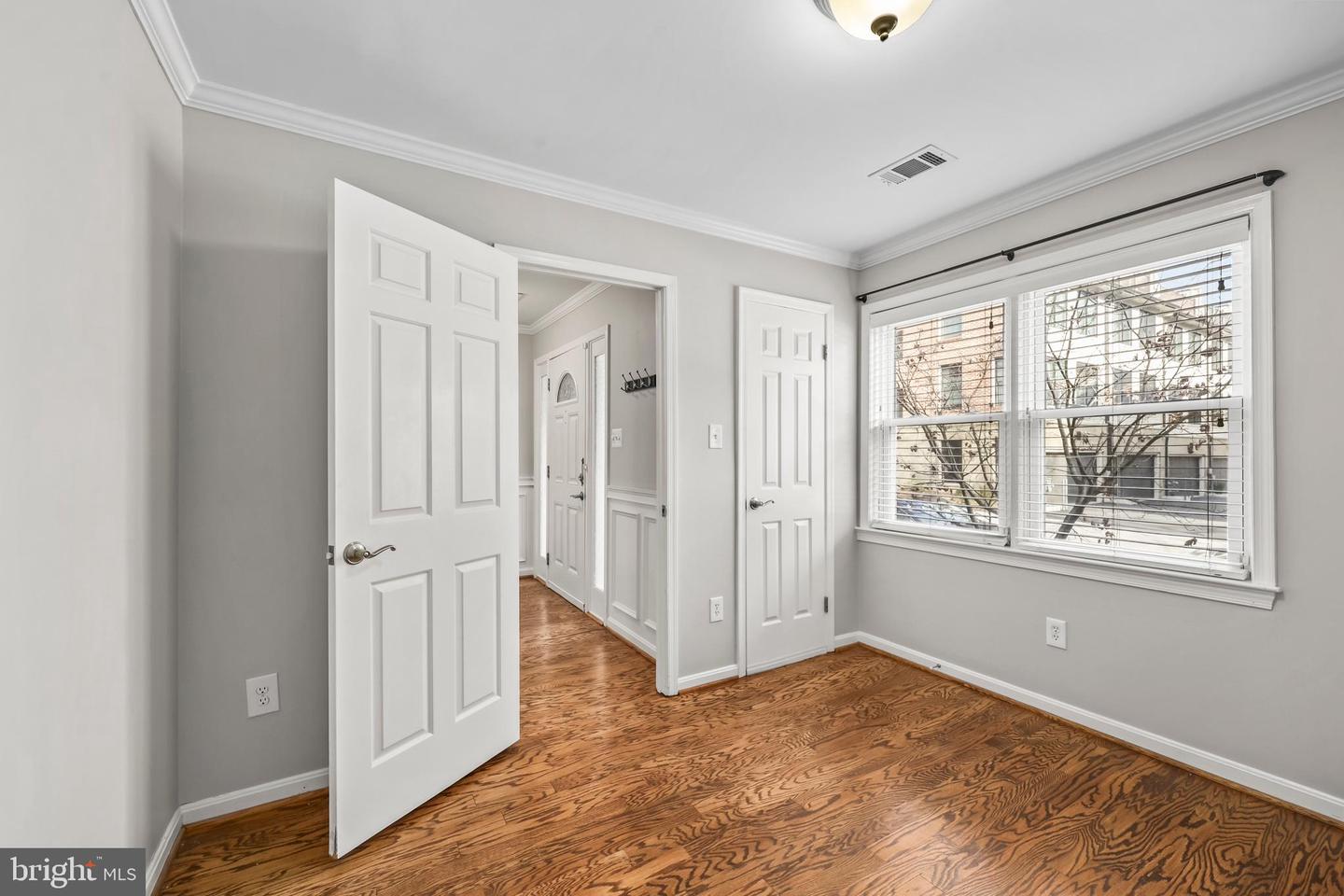 1104 N VERMONT ST, ARLINGTON, Virginia 22201, 4 Bedrooms Bedrooms, ,3 BathroomsBathrooms,Residential,For sale,1104 N VERMONT ST,VAAR2066730 MLS # VAAR2066730 1104 N VERMONT ST, ARLINGTON, Virginia 22201, 4 Bedrooms Bedrooms, ,3 BathroomsBathrooms,Residential,For sale,1104 N VERMONT ST,VAAR2066730 MLS # VAAR2066730