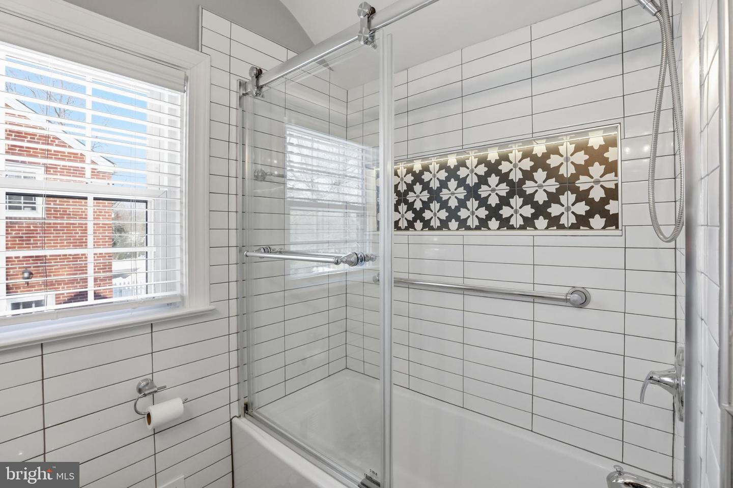 1135 N POWHATAN ST N, ARLINGTON, Virginia 22205, 3 Bedrooms Bedrooms, 11 Rooms Rooms,2 BathroomsBathrooms,Residential,For sale,1135 N POWHATAN ST N,VAAR2067014 MLS # VAAR2067014 1135 N POWHATAN ST N, ARLINGTON, Virginia 22205, 3 Bedrooms Bedrooms, 11 Rooms Rooms,2 BathroomsBathrooms,Residential,For sale,1135 N POWHATAN ST N,VAAR2067014 MLS # VAAR2067014