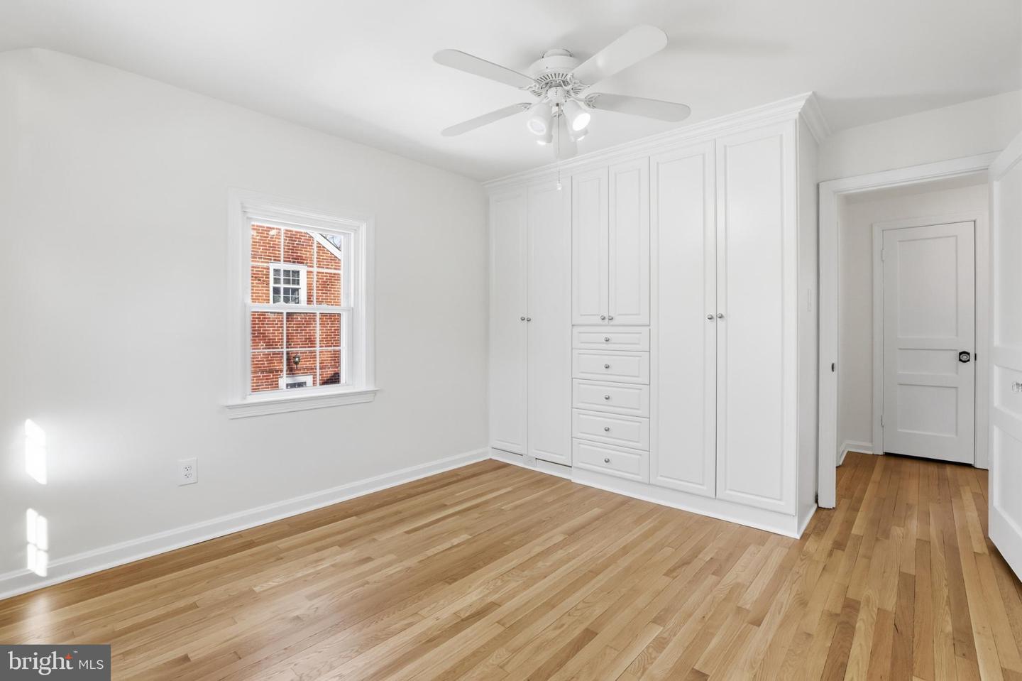 1135 N POWHATAN ST N, ARLINGTON, Virginia 22205, 3 Bedrooms Bedrooms, 11 Rooms Rooms,2 BathroomsBathrooms,Residential,For sale,1135 N POWHATAN ST N,VAAR2067014 MLS # VAAR2067014 1135 N POWHATAN ST N, ARLINGTON, Virginia 22205, 3 Bedrooms Bedrooms, 11 Rooms Rooms,2 BathroomsBathrooms,Residential,For sale,1135 N POWHATAN ST N,VAAR2067014 MLS # VAAR2067014