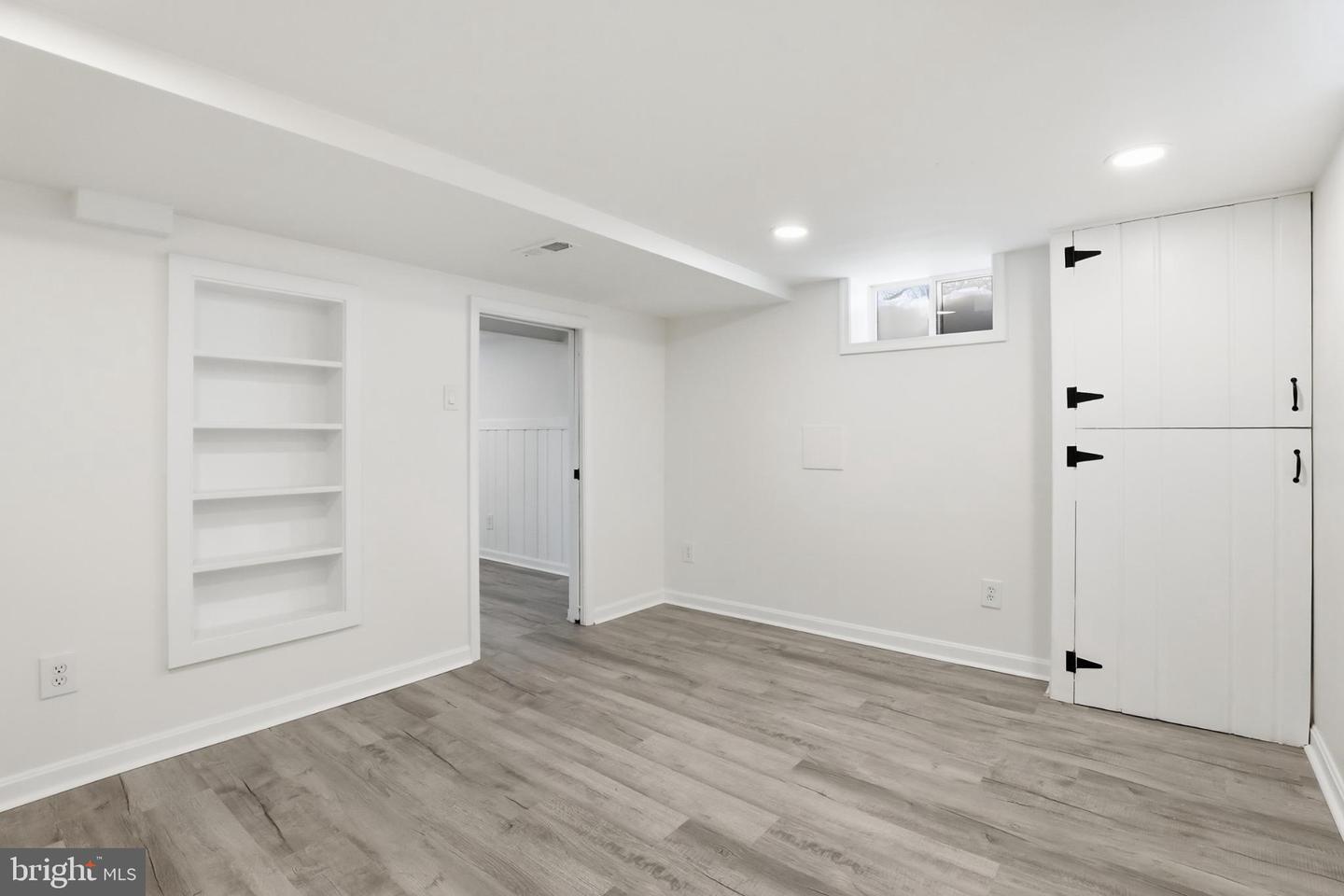 1135 N POWHATAN ST N, ARLINGTON, Virginia 22205, 3 Bedrooms Bedrooms, 11 Rooms Rooms,2 BathroomsBathrooms,Residential,For sale,1135 N POWHATAN ST N,VAAR2067014 MLS # VAAR2067014 1135 N POWHATAN ST N, ARLINGTON, Virginia 22205, 3 Bedrooms Bedrooms, 11 Rooms Rooms,2 BathroomsBathrooms,Residential,For sale,1135 N POWHATAN ST N,VAAR2067014 MLS # VAAR2067014