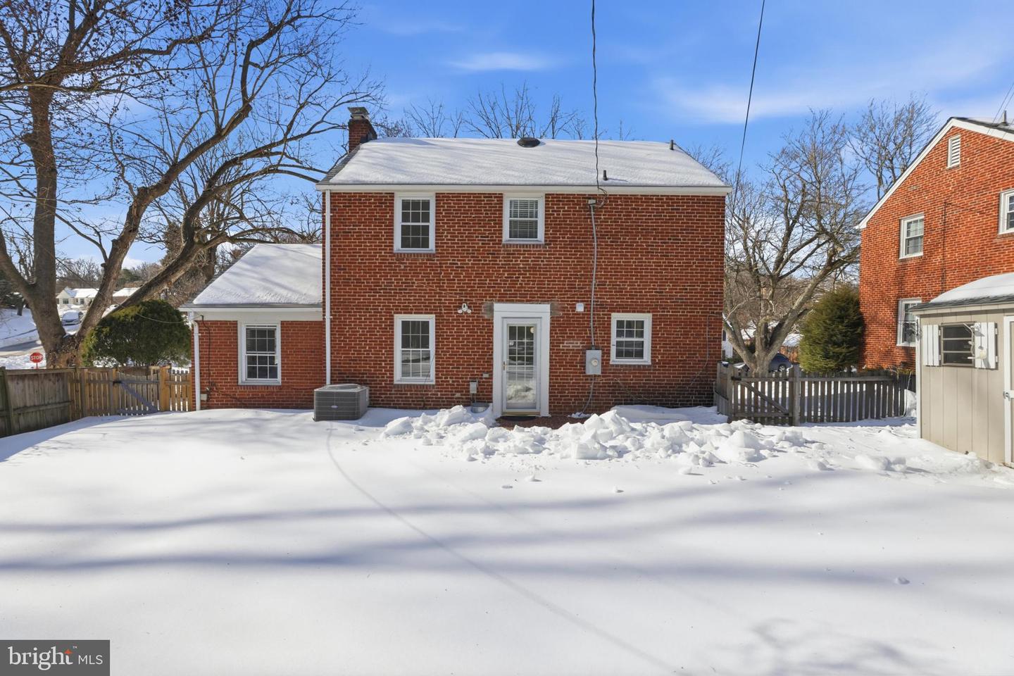 1135 N POWHATAN ST N, ARLINGTON, Virginia 22205, 3 Bedrooms Bedrooms, 11 Rooms Rooms,2 BathroomsBathrooms,Residential,For sale,1135 N POWHATAN ST N,VAAR2067014 MLS # VAAR2067014 1135 N POWHATAN ST N, ARLINGTON, Virginia 22205, 3 Bedrooms Bedrooms, 11 Rooms Rooms,2 BathroomsBathrooms,Residential,For sale,1135 N POWHATAN ST N,VAAR2067014 MLS # VAAR2067014