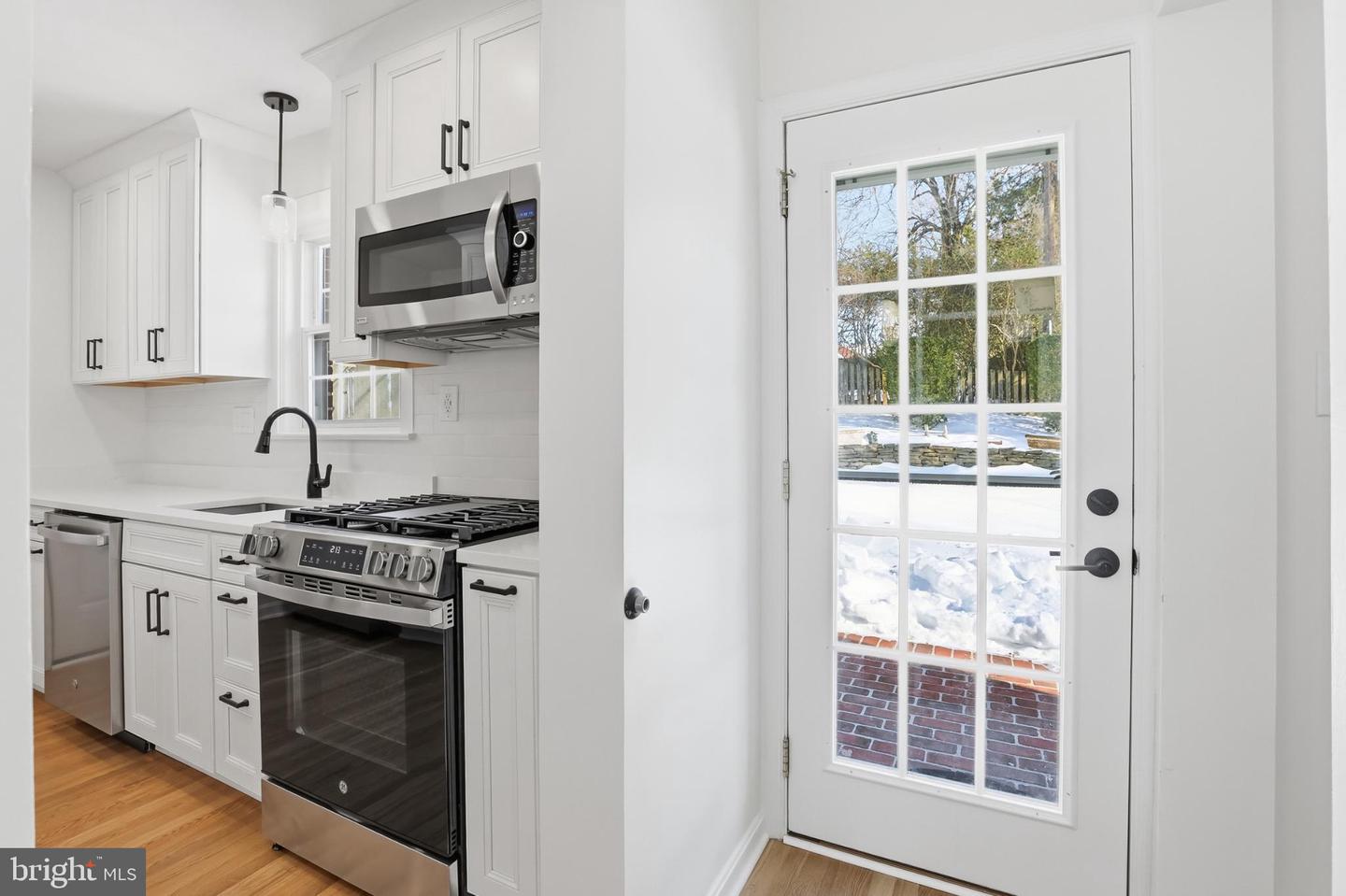 1135 N POWHATAN ST N, ARLINGTON, Virginia 22205, 3 Bedrooms Bedrooms, 11 Rooms Rooms,2 BathroomsBathrooms,Residential,For sale,1135 N POWHATAN ST N,VAAR2067014 MLS # VAAR2067014 1135 N POWHATAN ST N, ARLINGTON, Virginia 22205, 3 Bedrooms Bedrooms, 11 Rooms Rooms,2 BathroomsBathrooms,Residential,For sale,1135 N POWHATAN ST N,VAAR2067014 MLS # VAAR2067014