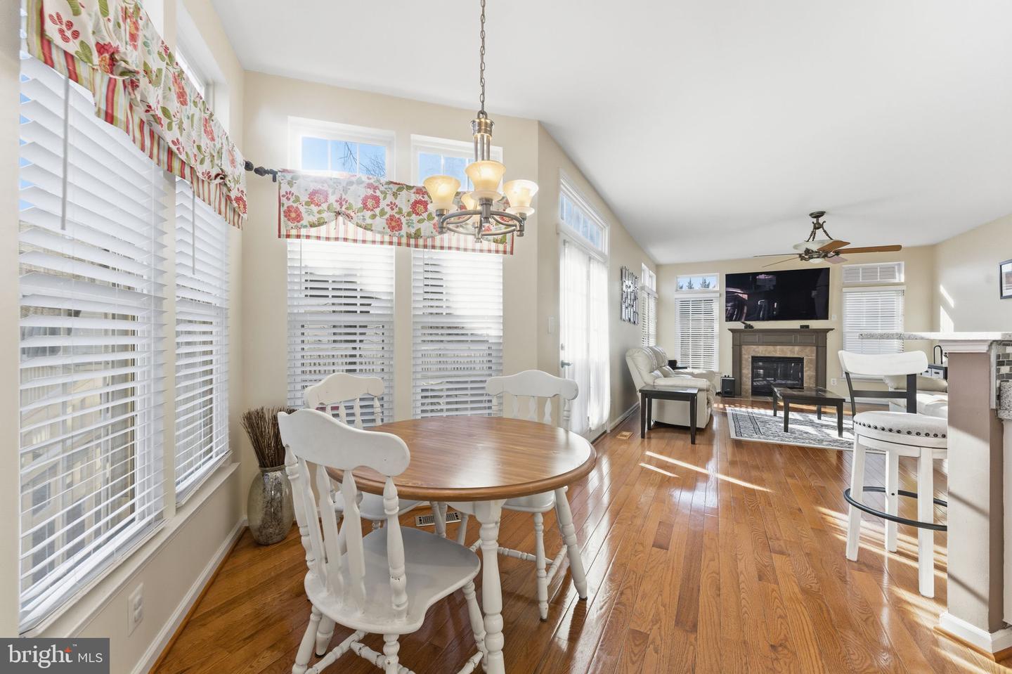 12217 WHEAT MILL LOOP, BRISTOW, Virginia 20136, 4 Bedrooms Bedrooms, ,3 BathroomsBathrooms,Residential,For sale,12217 WHEAT MILL LOOP,VAPW2109482 MLS # VAPW2109482