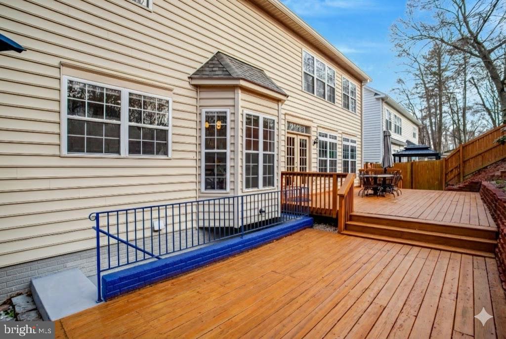 7374 POHICK RIDGE CT, SPRINGFIELD, Virginia 22153, 4 Bedrooms Bedrooms, ,4 BathroomsBathrooms,Residential,For sale,7374 POHICK RIDGE CT,VAFX2283194 MLS # VAFX2283194 7374 POHICK RIDGE CT, SPRINGFIELD, Virginia 22153, 4 Bedrooms Bedrooms, ,4 BathroomsBathrooms,Residential,For sale,7374 POHICK RIDGE CT,VAFX2283194 MLS # VAFX2283194