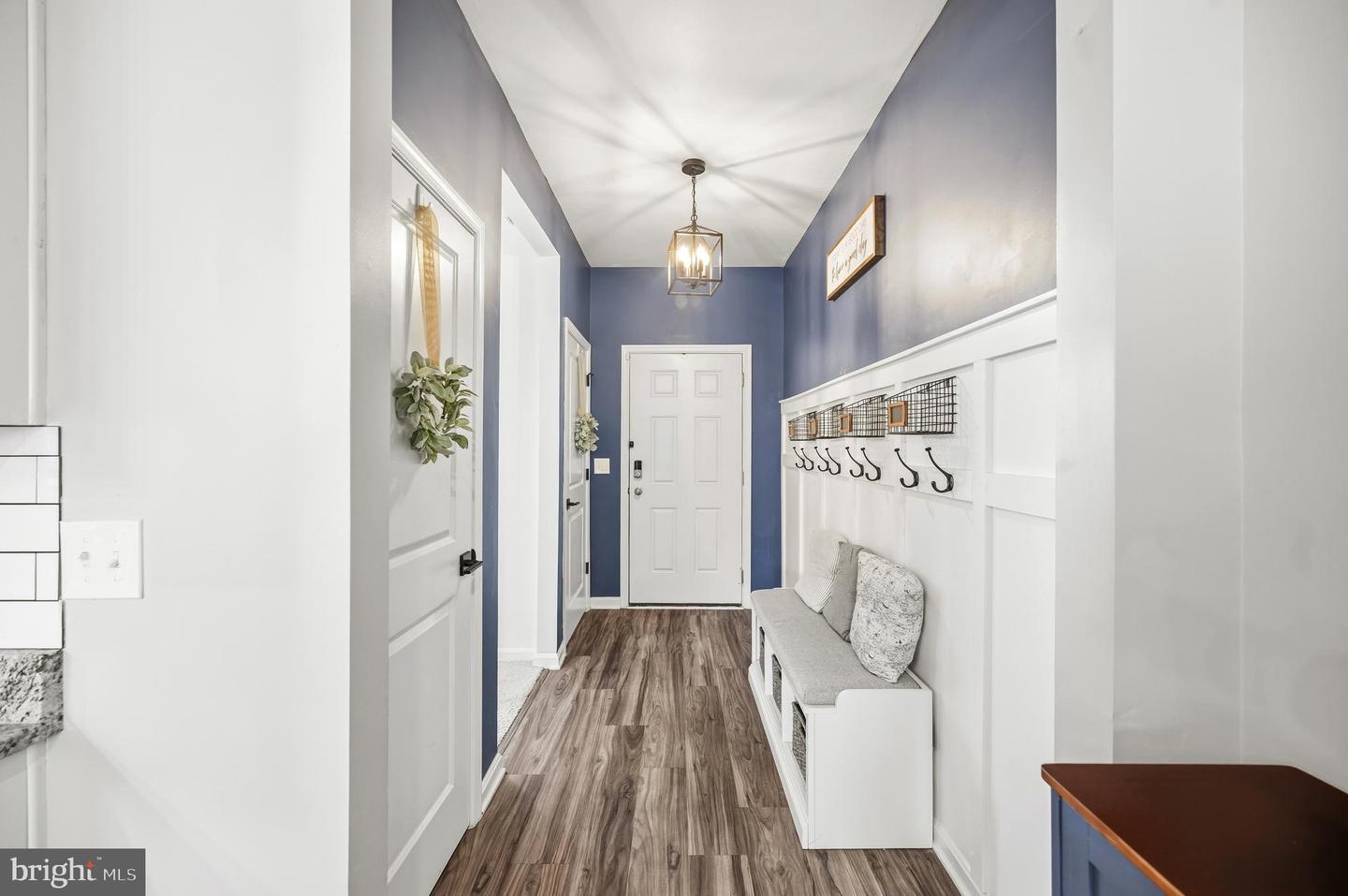 530 WEEKS CT, BERRYVILLE, Virginia 22611, 5 Bedrooms Bedrooms, ,3 BathroomsBathrooms,Residential,For sale,530 WEEKS CT,VACL2006290 MLS # VACL2006290 530 WEEKS CT, BERRYVILLE, Virginia 22611, 5 Bedrooms Bedrooms, ,3 BathroomsBathrooms,Residential,For sale,530 WEEKS CT,VACL2006290 MLS # VACL2006290