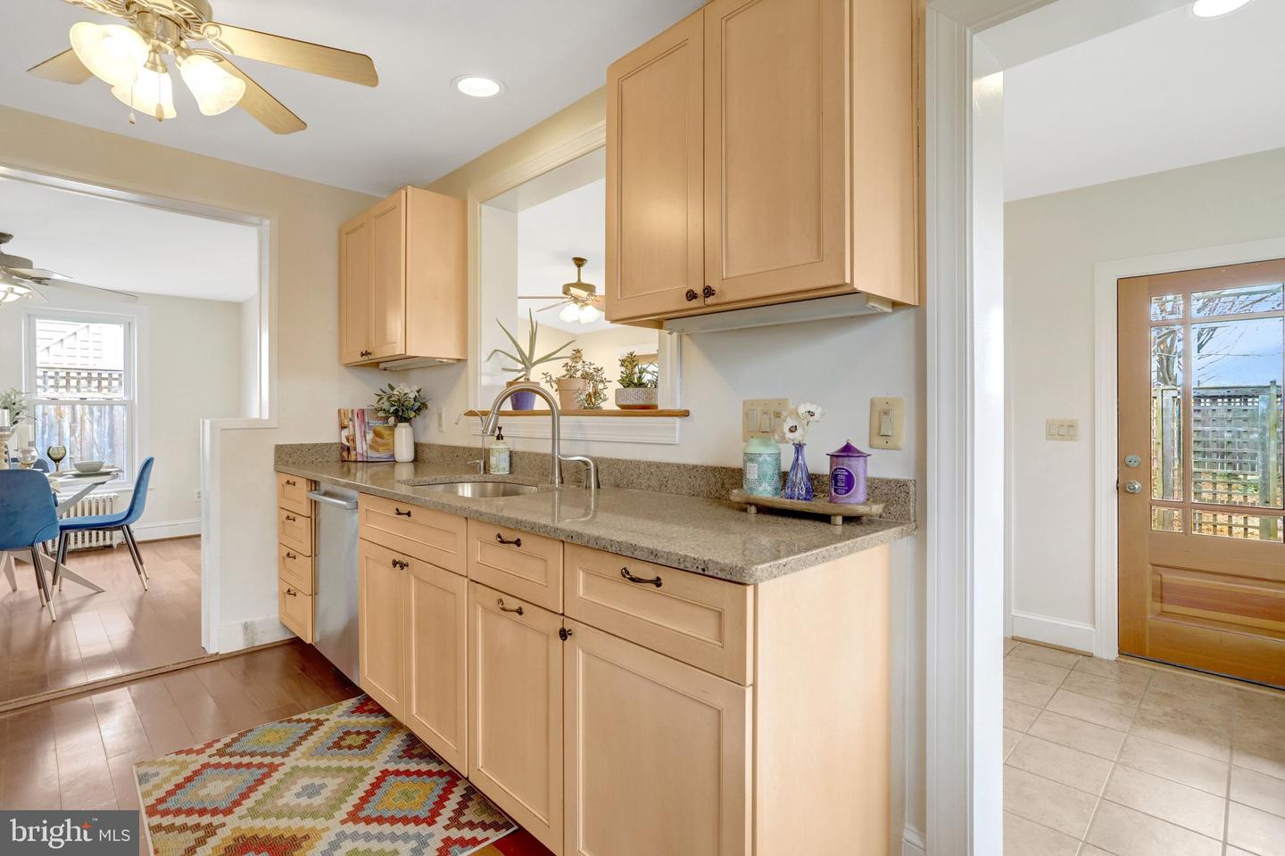 4122 16TH ST S, ARLINGTON, Virginia 22204, 4 Bedrooms Bedrooms, ,2 BathroomsBathrooms,Residential,For sale,4122 16TH ST S,VAAR2067284 MLS # VAAR2067284